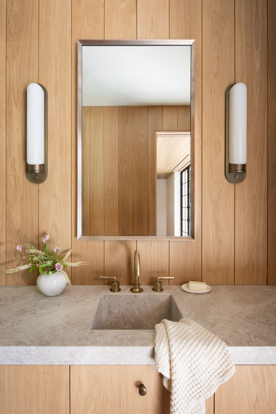 https://archello.com/story/144212/attachments/photos-videos/6 photo_credit The Morrisons