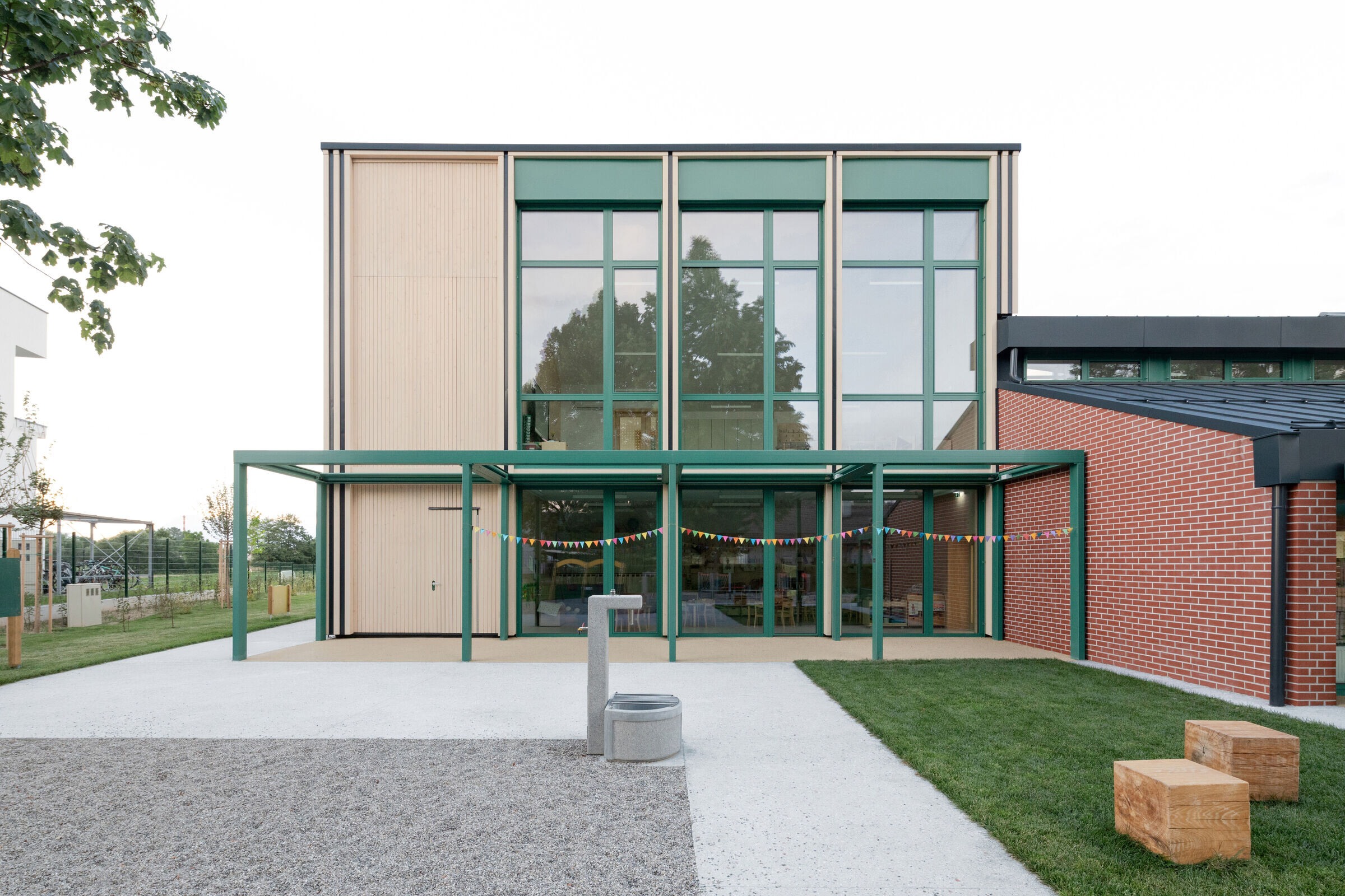 https://archello.com/story/144101/attachments/photos-videos/18 photo_credit Ana Skobe