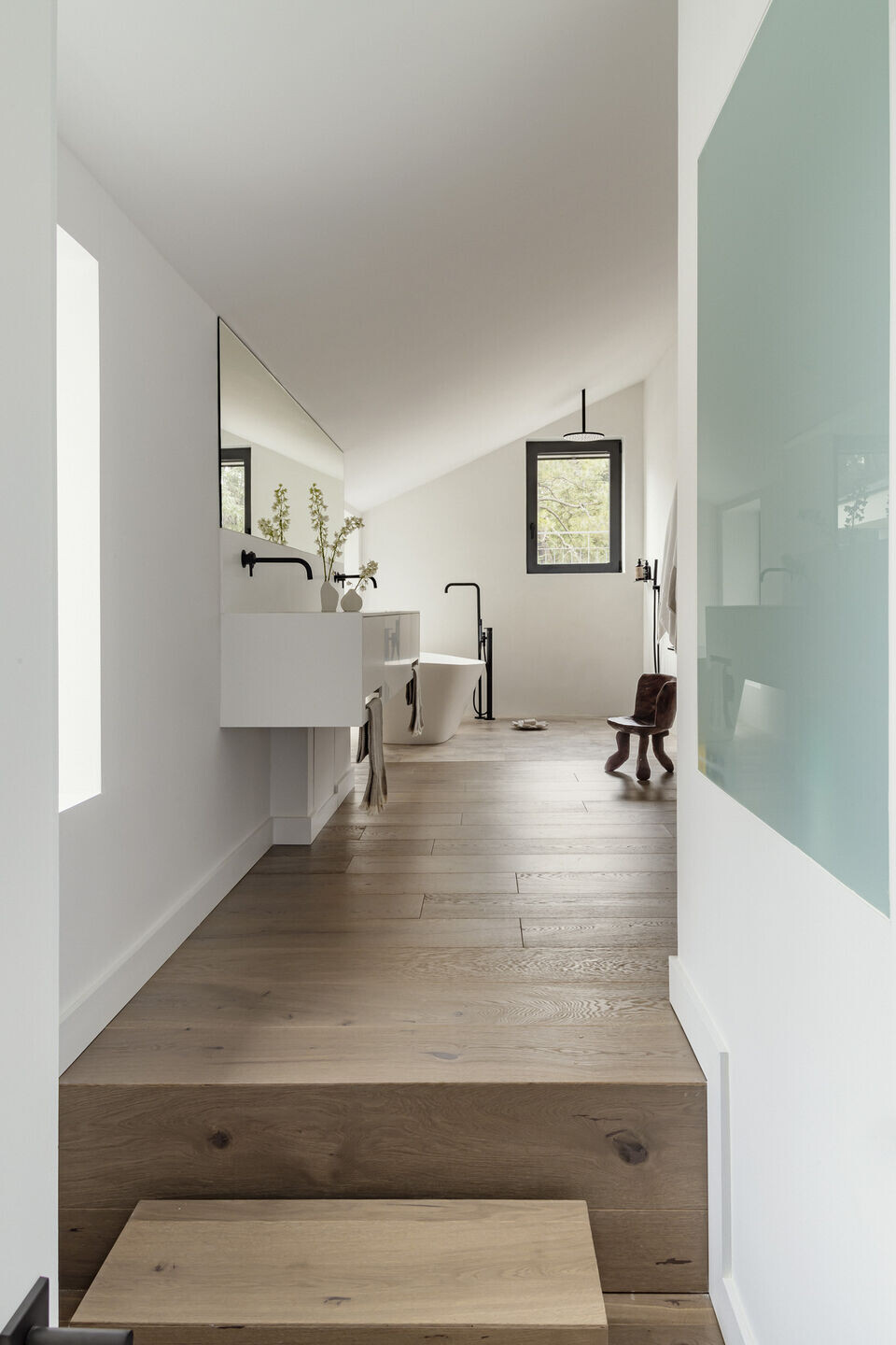 https://archello.com/story/144235/attachments/photos-videos/14