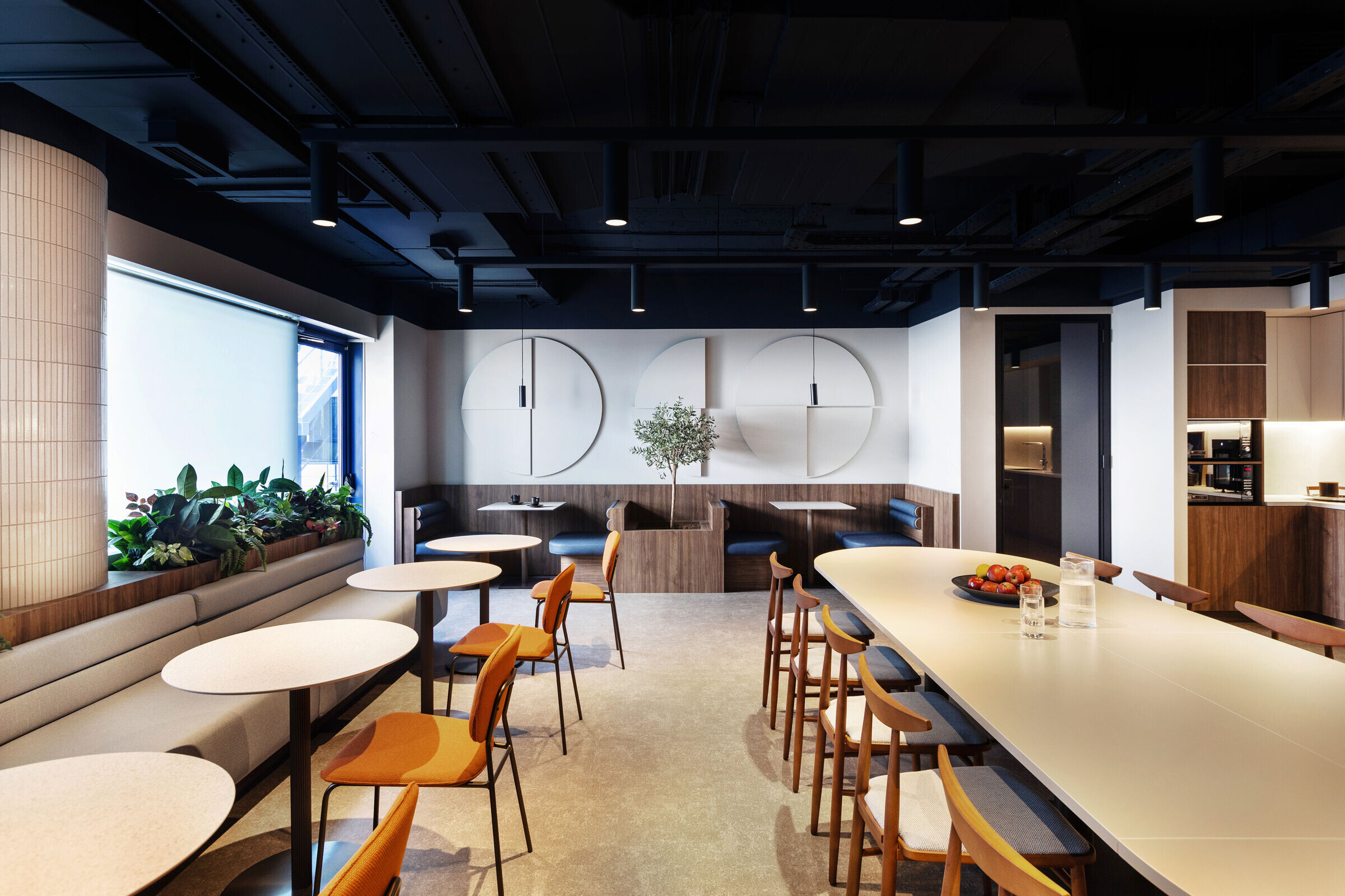 https://archello.com/story/144318/attachments/photos-videos/8 photo_credit Aylo Studio