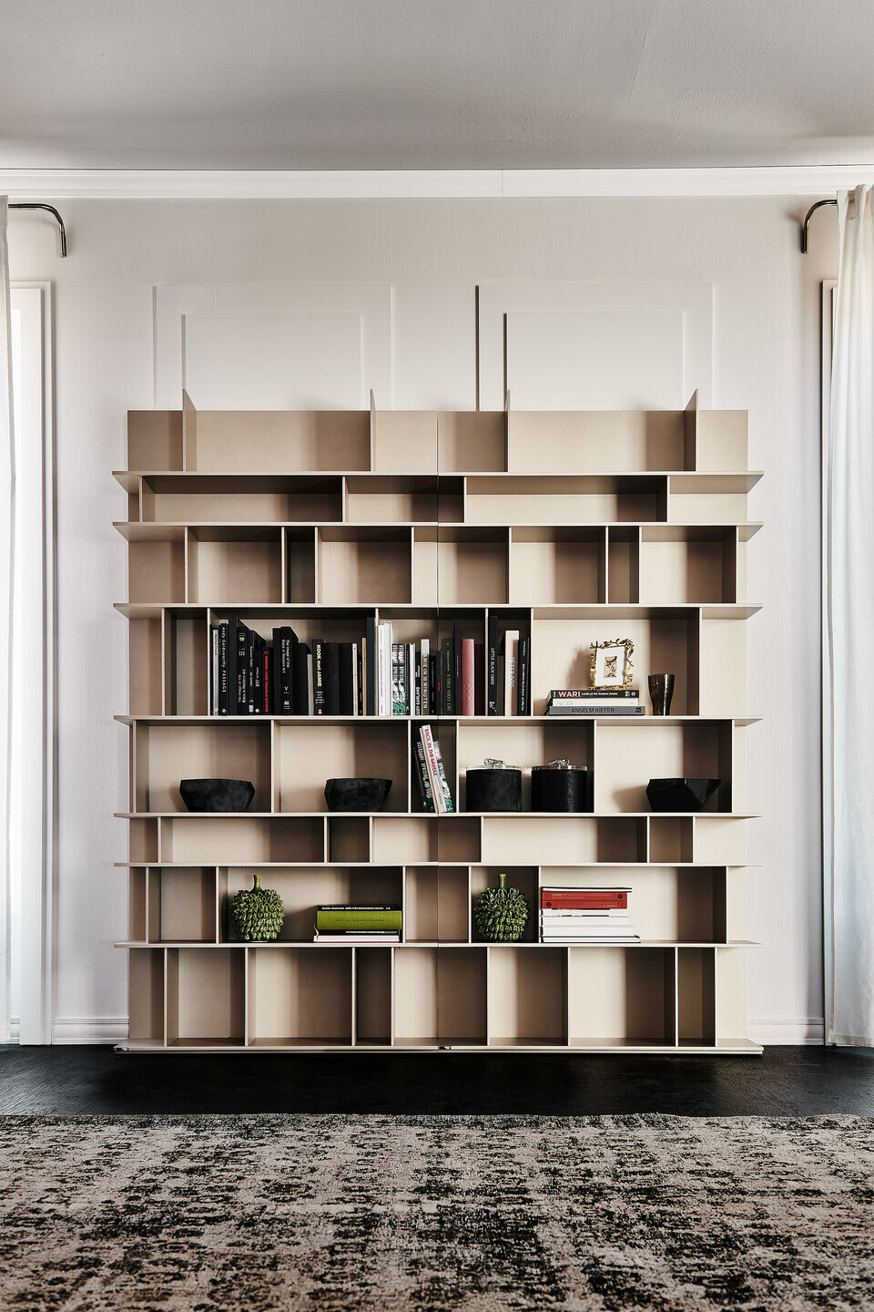 https://archello.com/product/109337/attachments/photos-videos/3