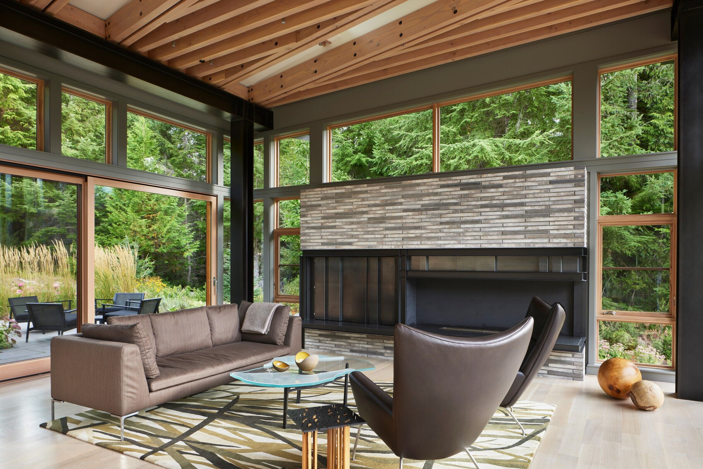 https://archello.com/story/144345/attachments/photos-videos/10 photo_credit Benjamin Benschneider