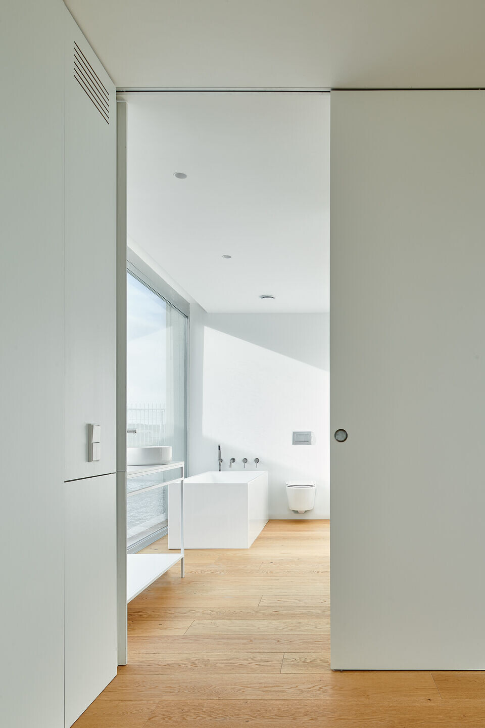 https://archello.com/story/144396/attachments/photos-videos/32 photo_credit Iñaki Bergera