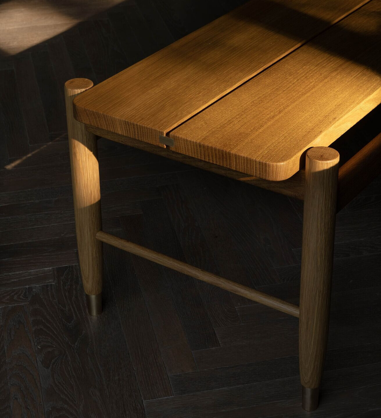 https://archello.com/product/109362/attachments/photos-videos/3 photo_credit Ema Peter Photography