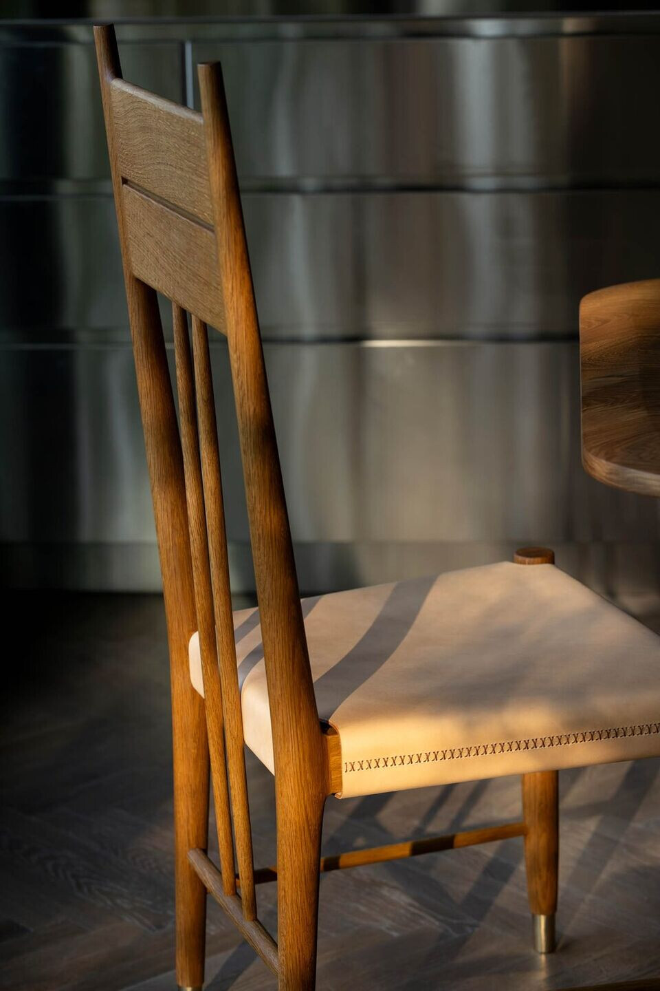 https://archello.com/product/109362/attachments/photos-videos/7 photo_credit Ema Peter Photography