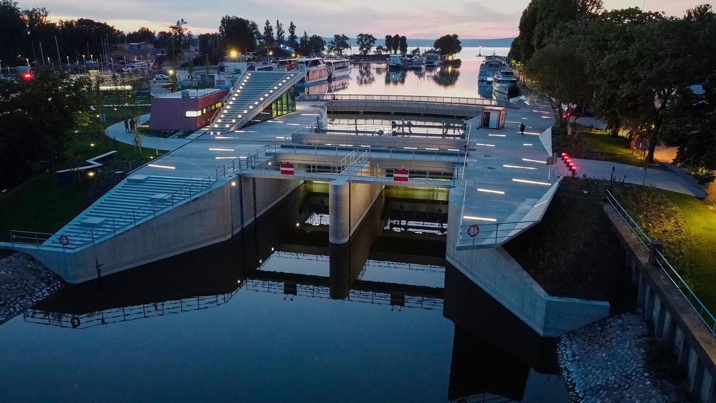 https://archello.com/story/144375/attachments/photos-videos/19 photo_credit Gábor Pásztor