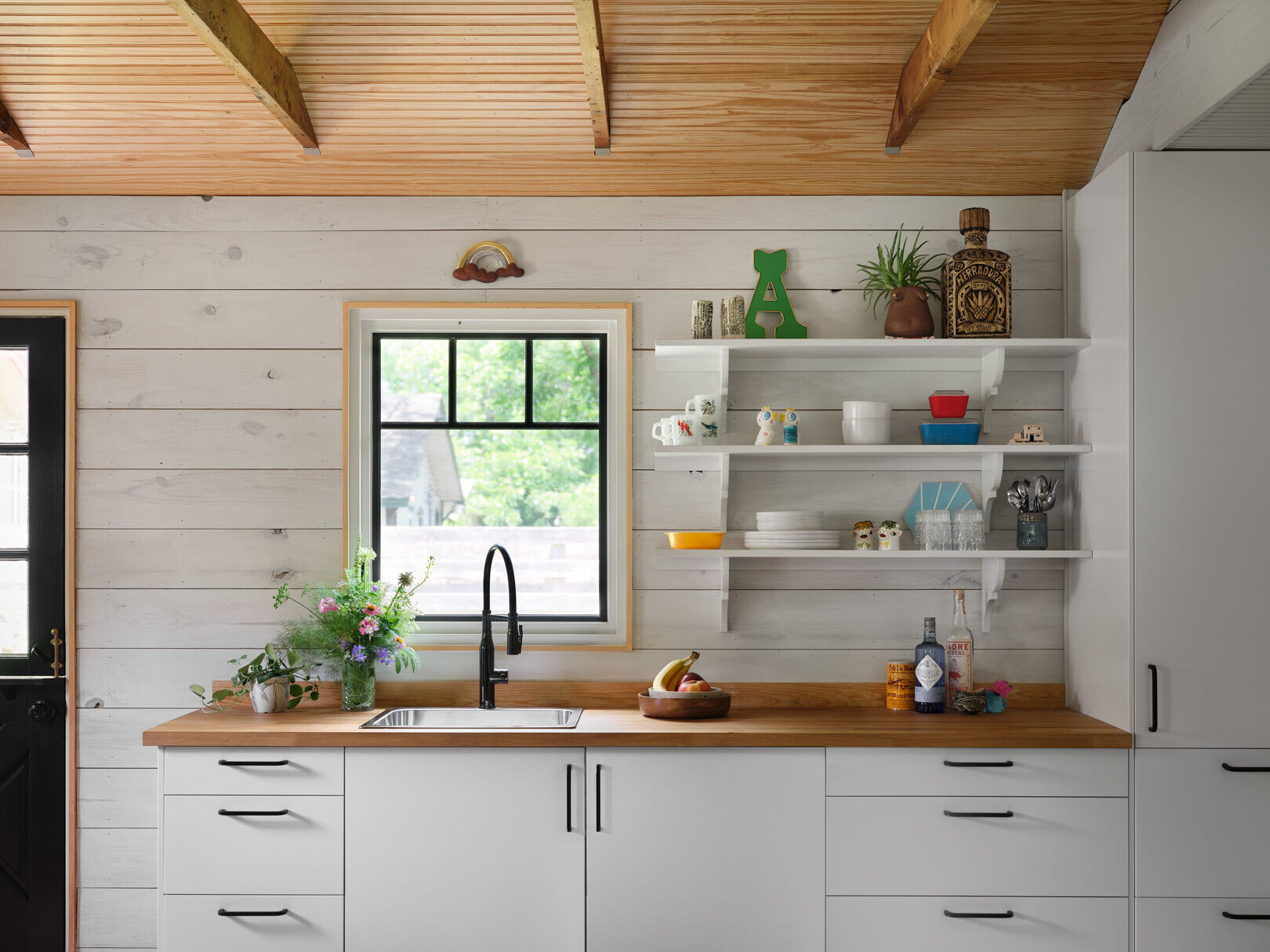 https://archello.com/story/144527/attachments/photos-videos/6 photo_credit Lisa Petrole