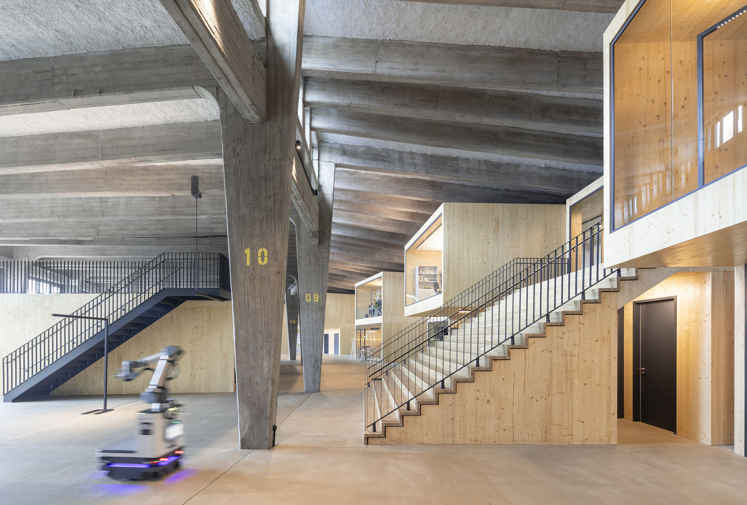 https://archello.com/story/144498/attachments/photos-videos/5 photo_credit HGEsch Photography