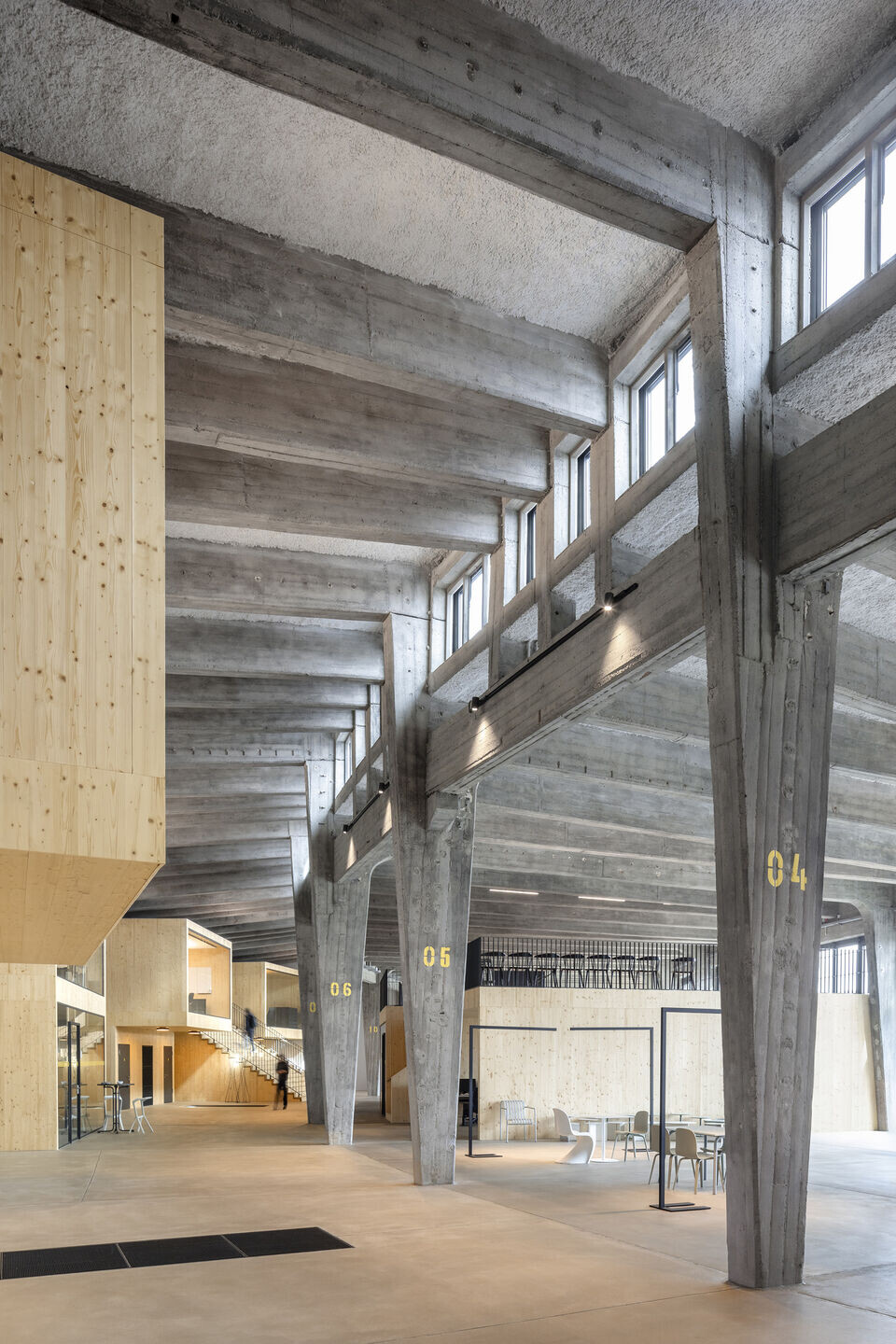 https://archello.com/story/144498/attachments/photos-videos/6 photo_credit HGEsch Photography