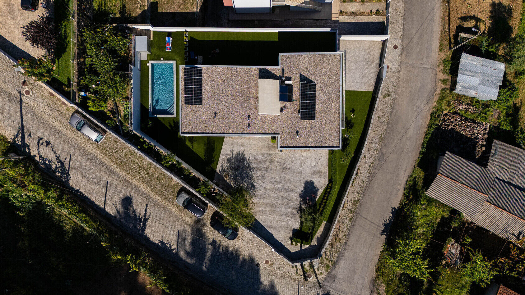 https://archello.com/story/144613/attachments/photos-videos/17 photo_credit Pedro Machado Photography