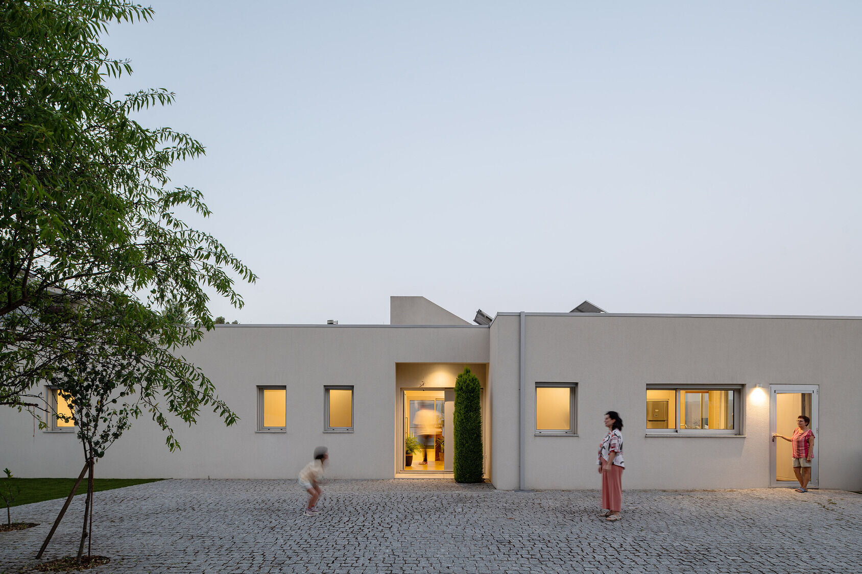 https://archello.com/story/144613/attachments/photos-videos/25 photo_credit Pedro Machado Photography