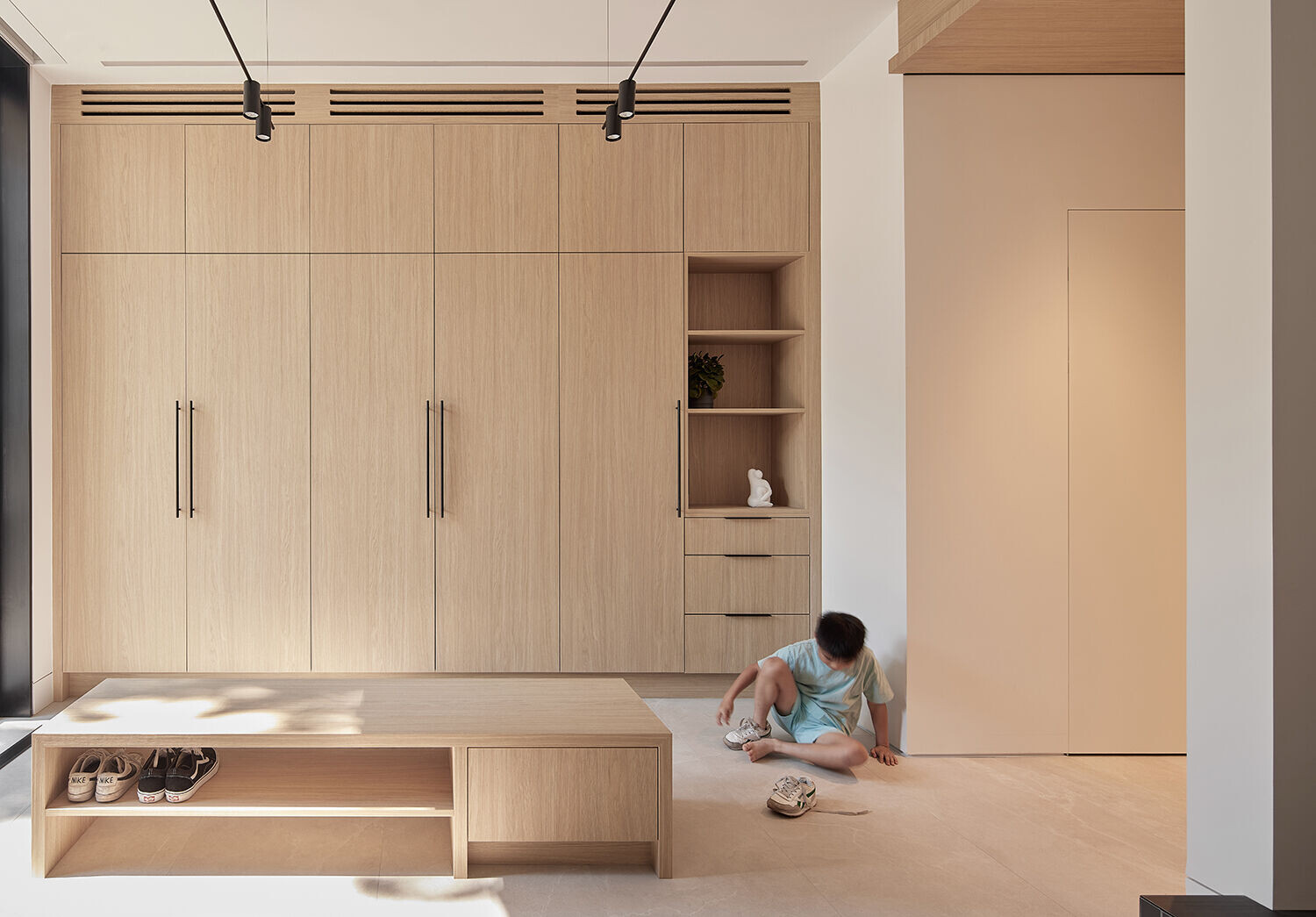 https://archello.com/story/144668/attachments/photos-videos/6