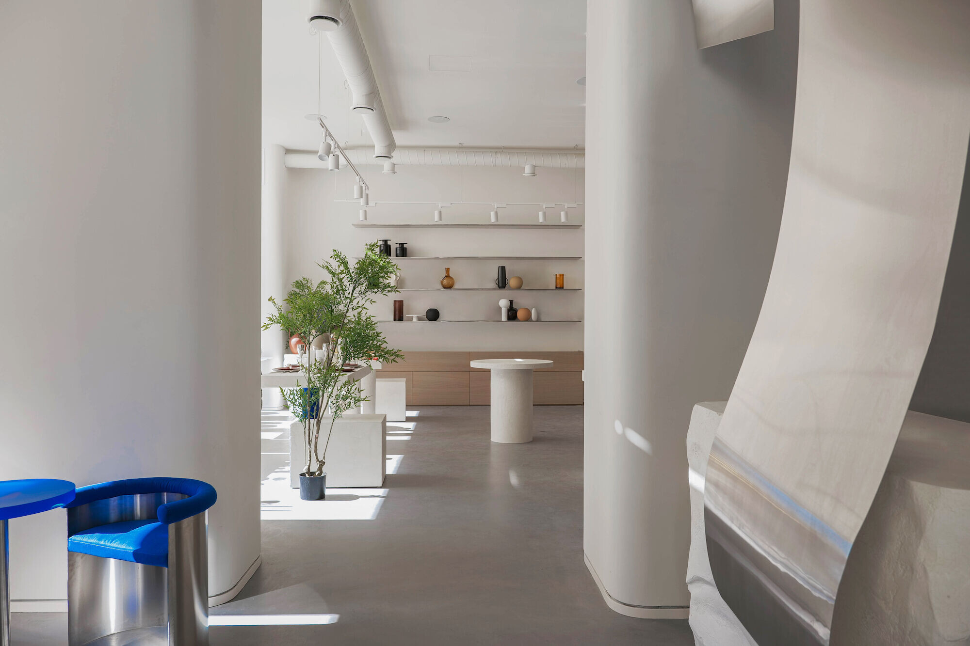 https://archello.com/story/144663/attachments/photos-videos/11 photo_credit Katie Kutuzova