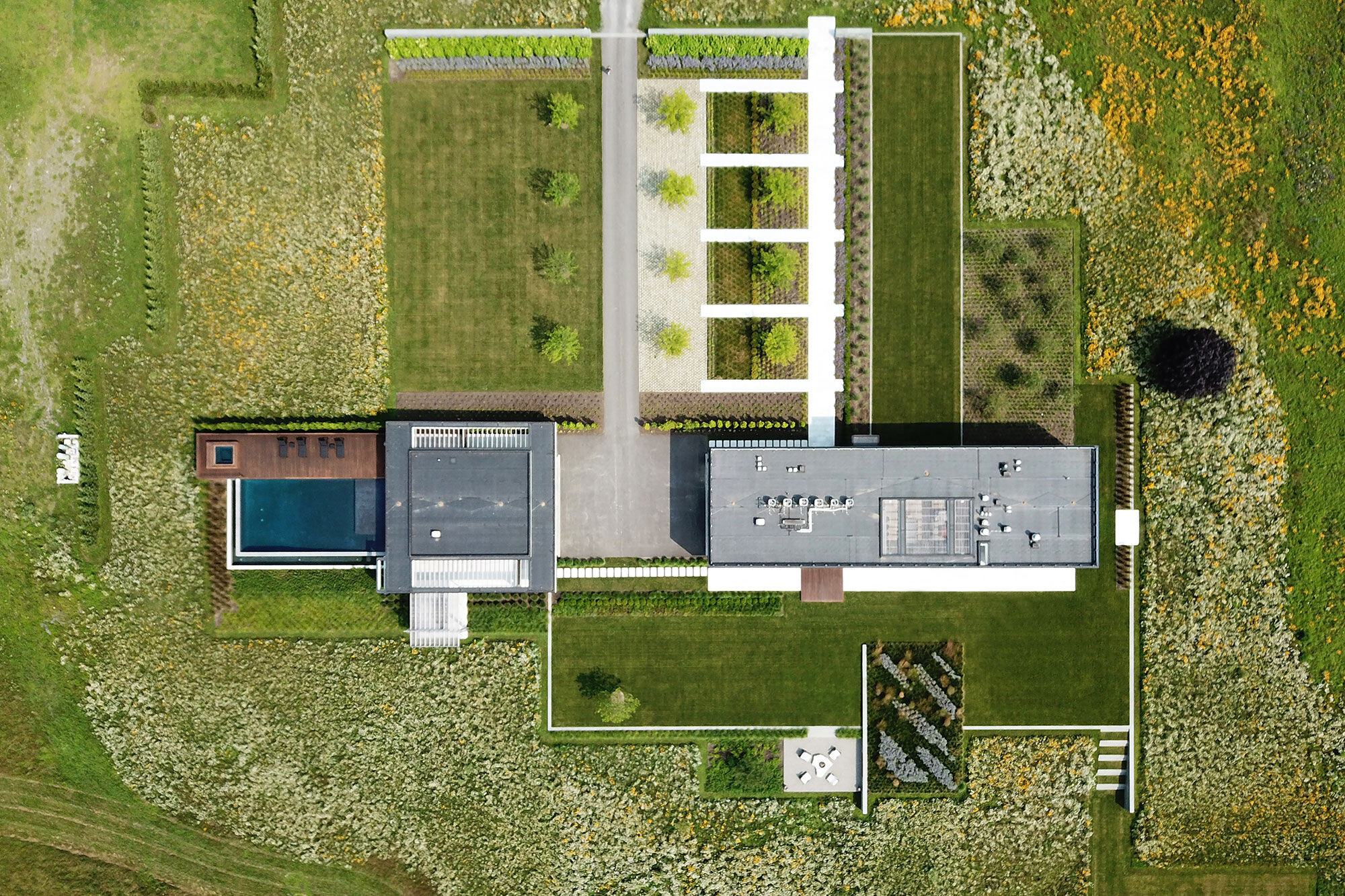 https://archello.com/story/144756/attachments/photos-videos/84 photo_credit Resolution: 4 Architecture
