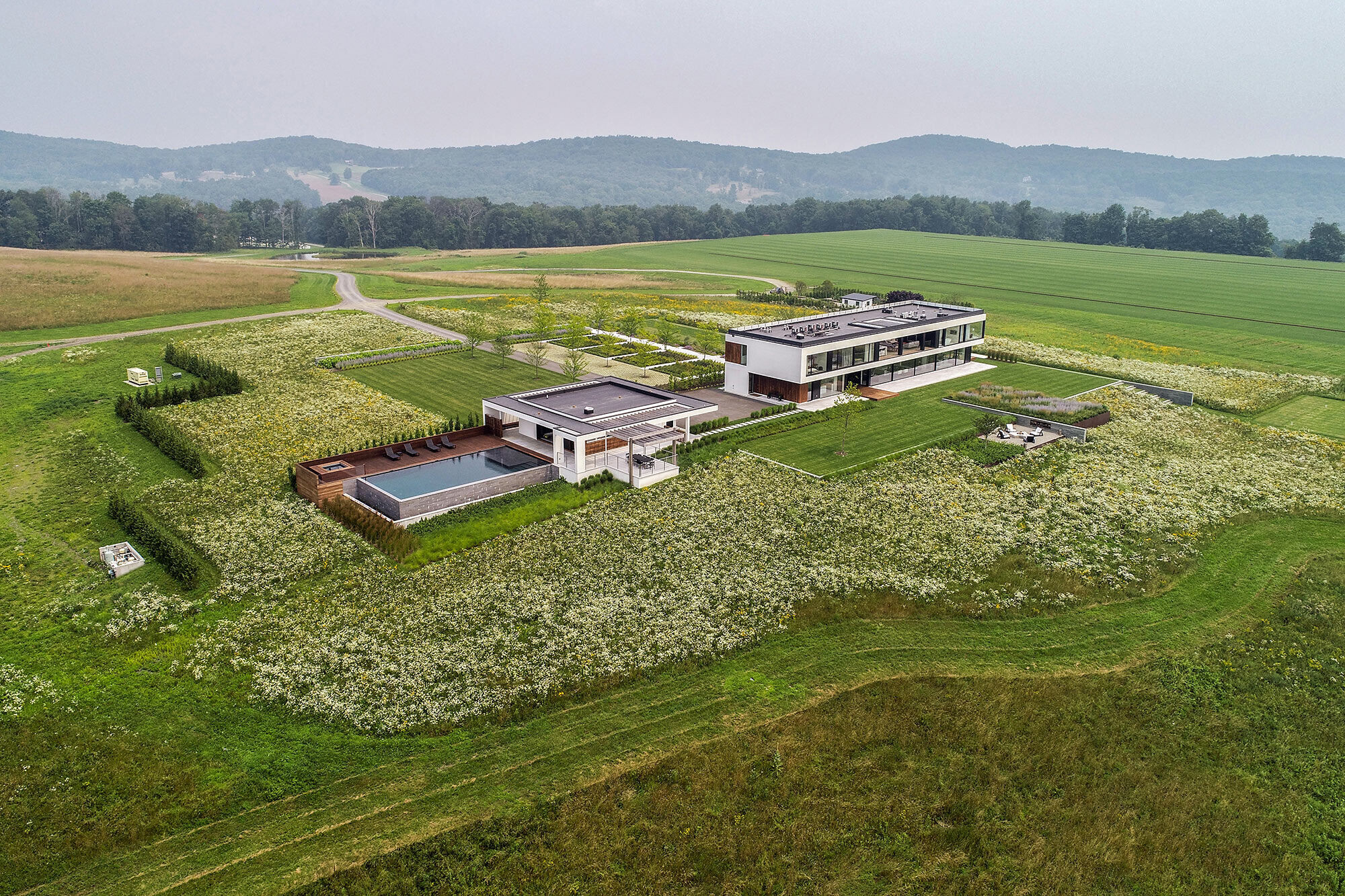 https://archello.com/story/144756/attachments/photos-videos/86 photo_credit Resolution: 4 Architecture