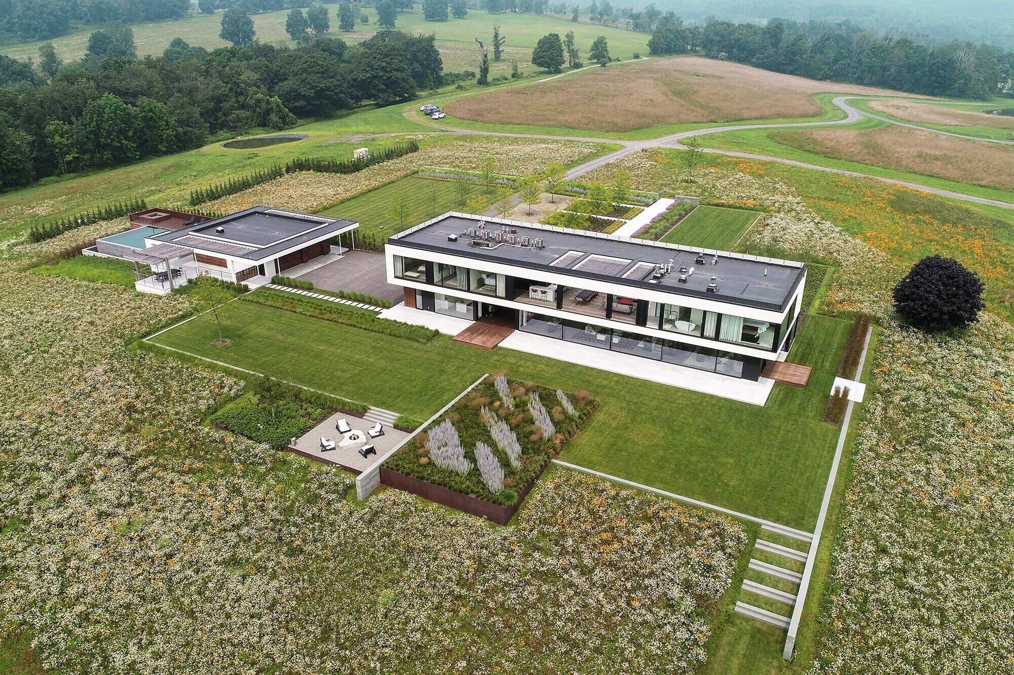 https://archello.com/story/144756/attachments/photos-videos/88 photo_credit Resolution: 4 Architecture
