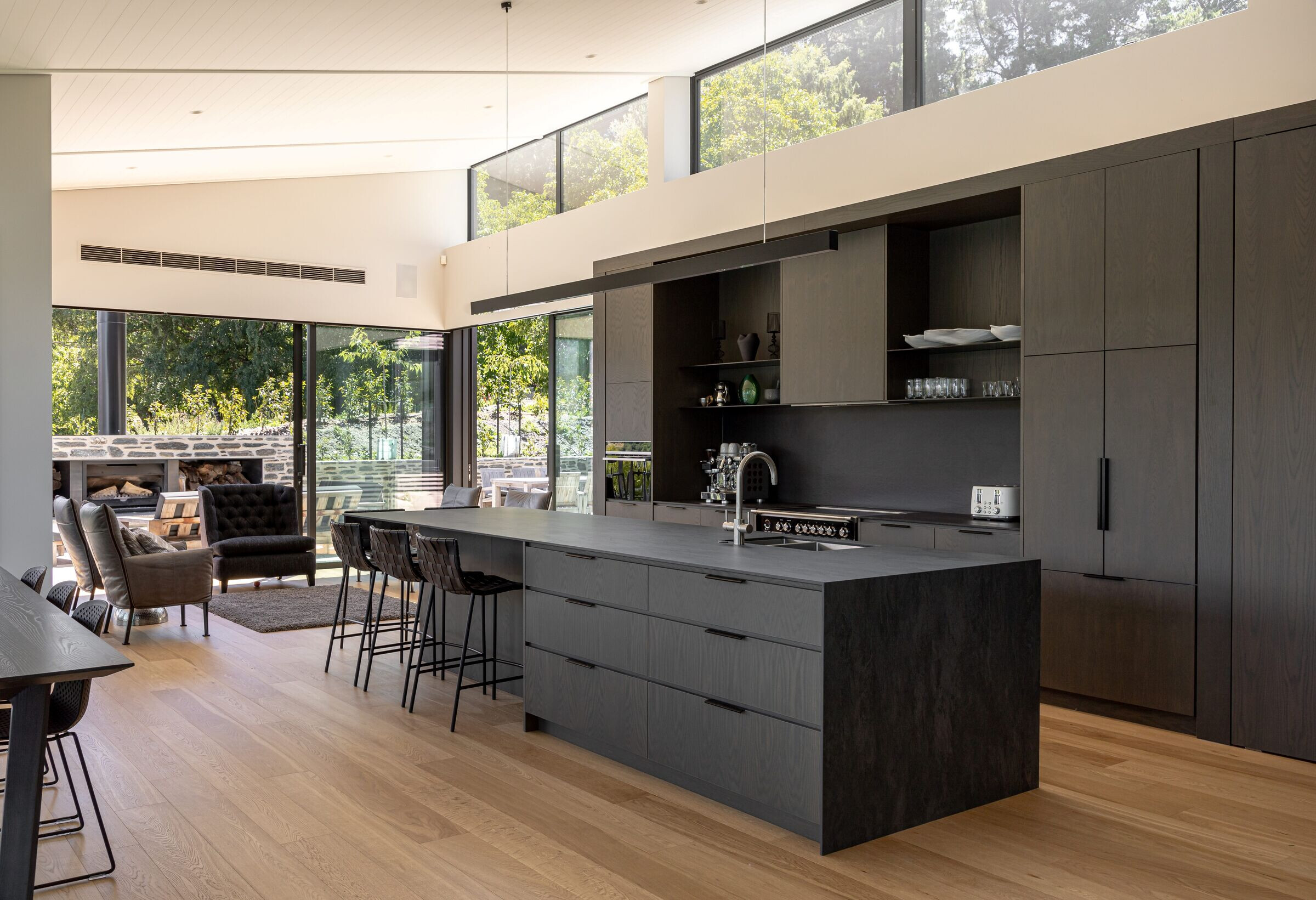 https://archello.com/story/144854/attachments/photos-videos/13 photo_credit John Williams Photography