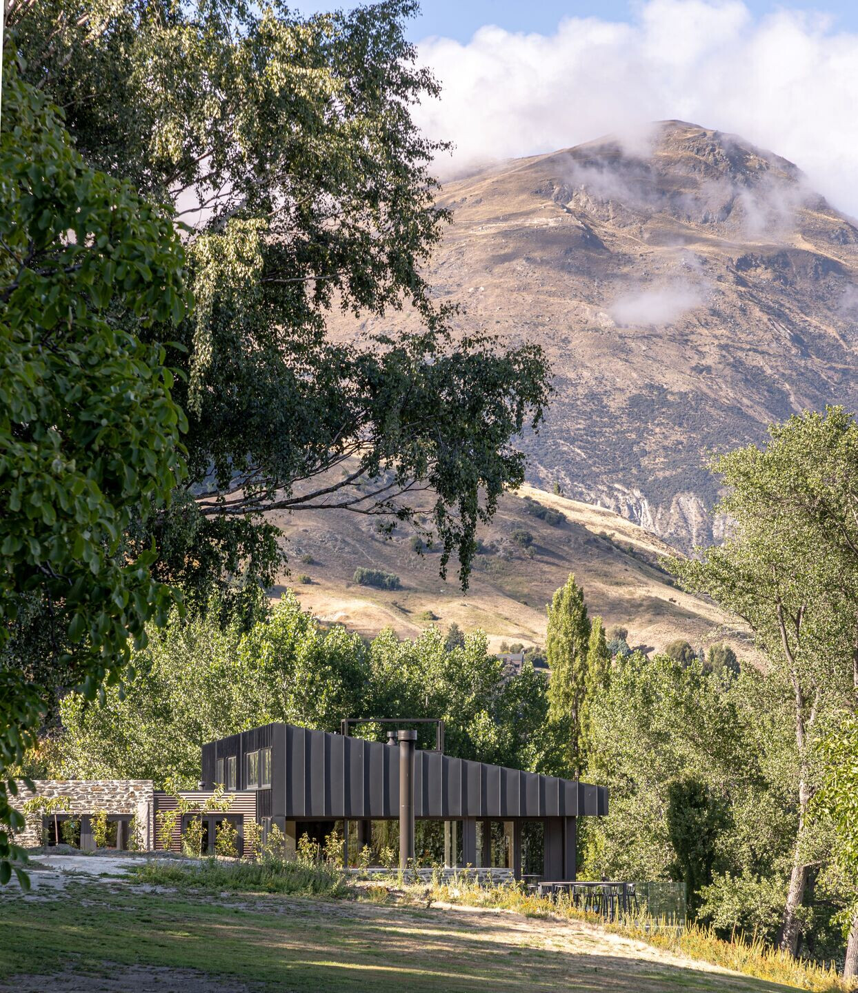 https://archello.com/story/144854/attachments/photos-videos/25 photo_credit John Williams Photography