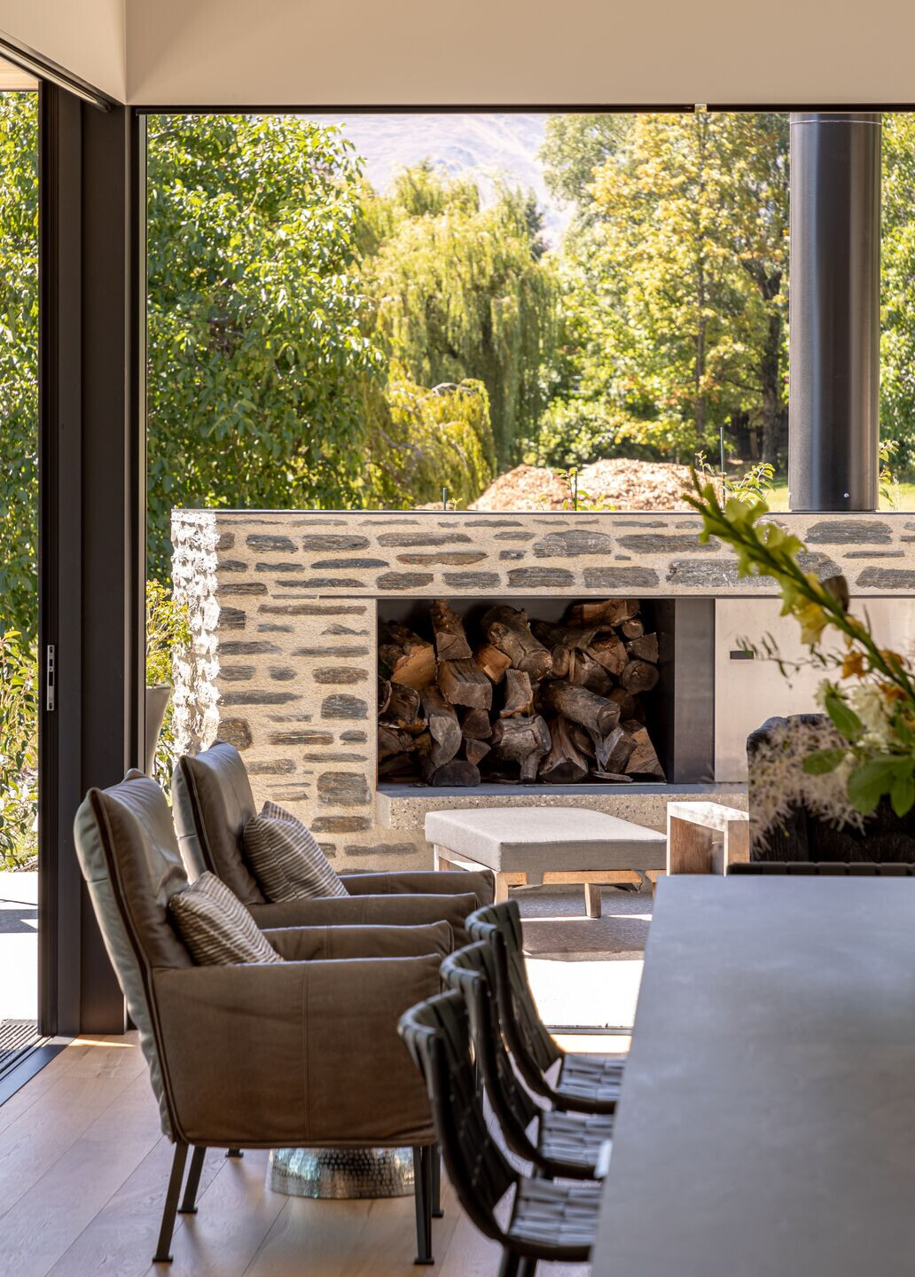 https://archello.com/story/144854/attachments/photos-videos/28 photo_credit John Williams Photography