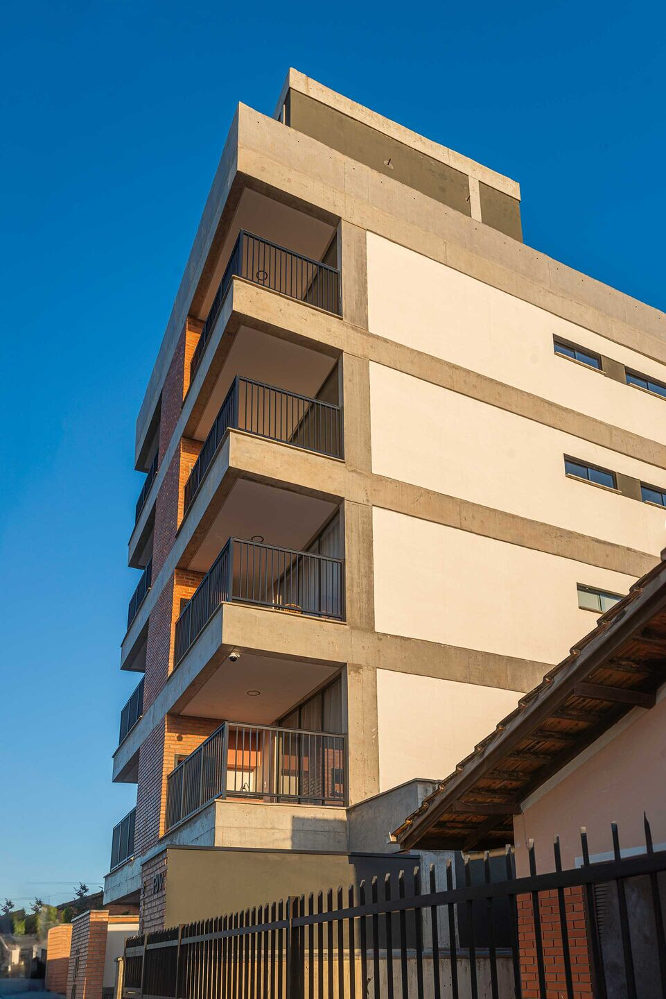 https://archello.com/story/144957/attachments/photos-videos/10 photo_credit Alexandre Zelinski