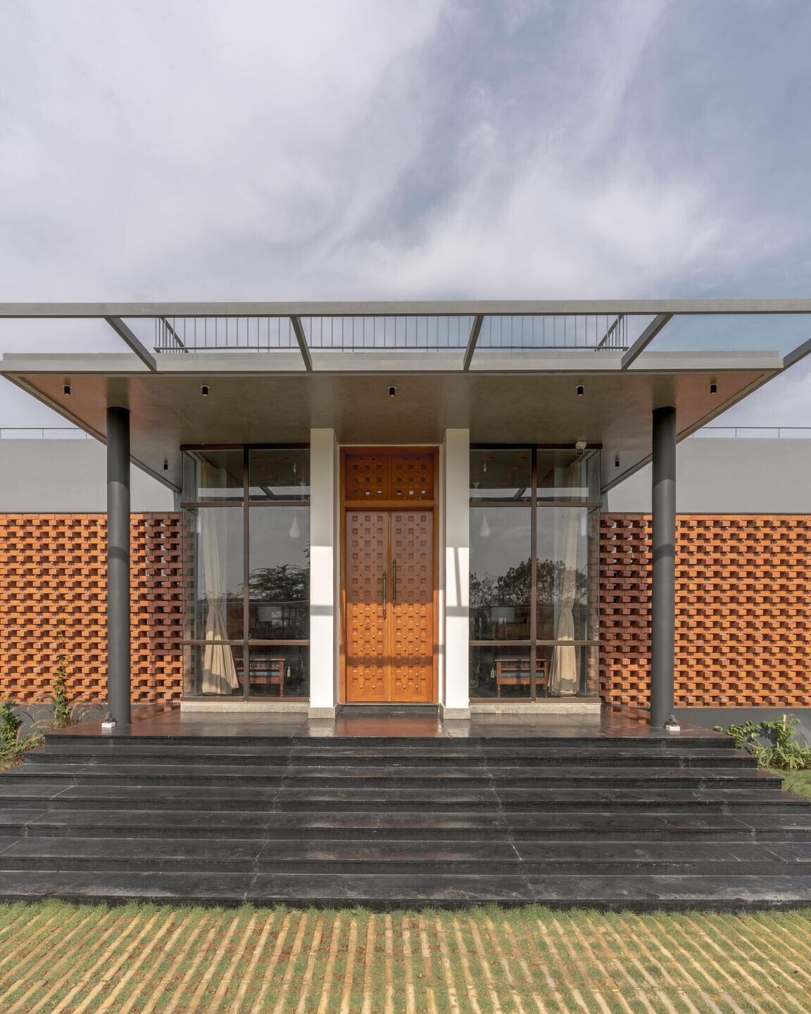 https://archello.com/story/144940/attachments/photos-videos/9 photo_credit Dinesh F/8