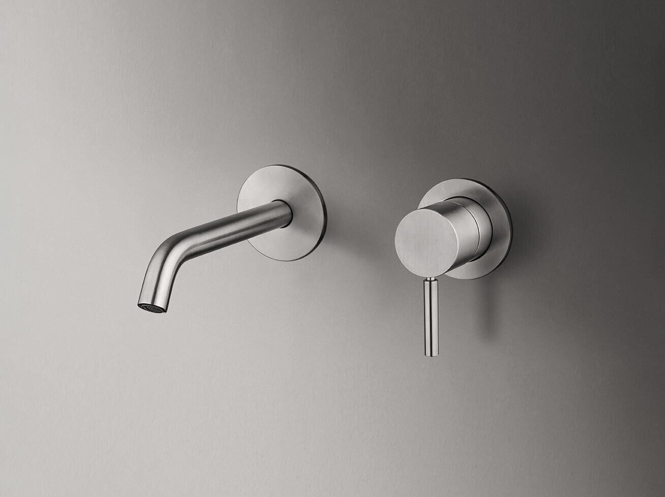 https://archello.com/product/59355/attachments/photos-videos/6