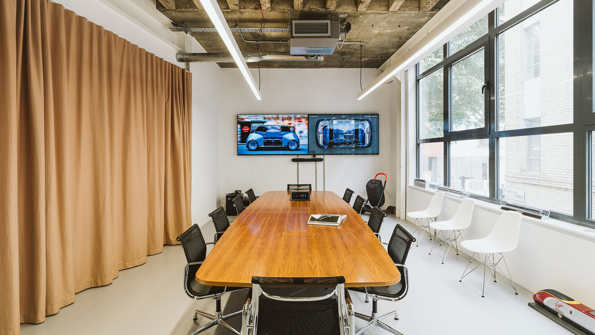 https://archello.com/story/145228/attachments/photos-videos/4