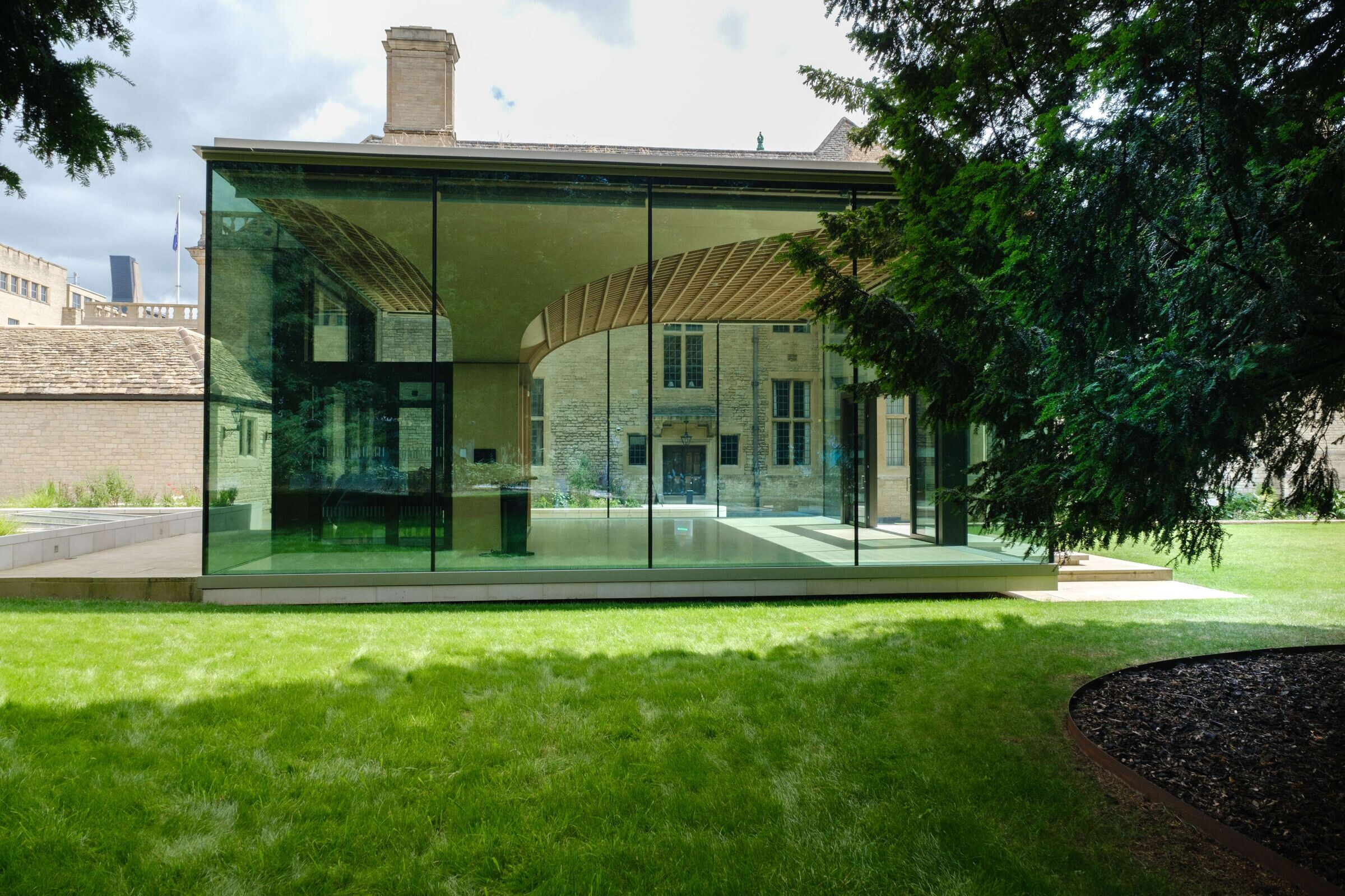 https://archello.com/story/145366/attachments/photos-videos/7