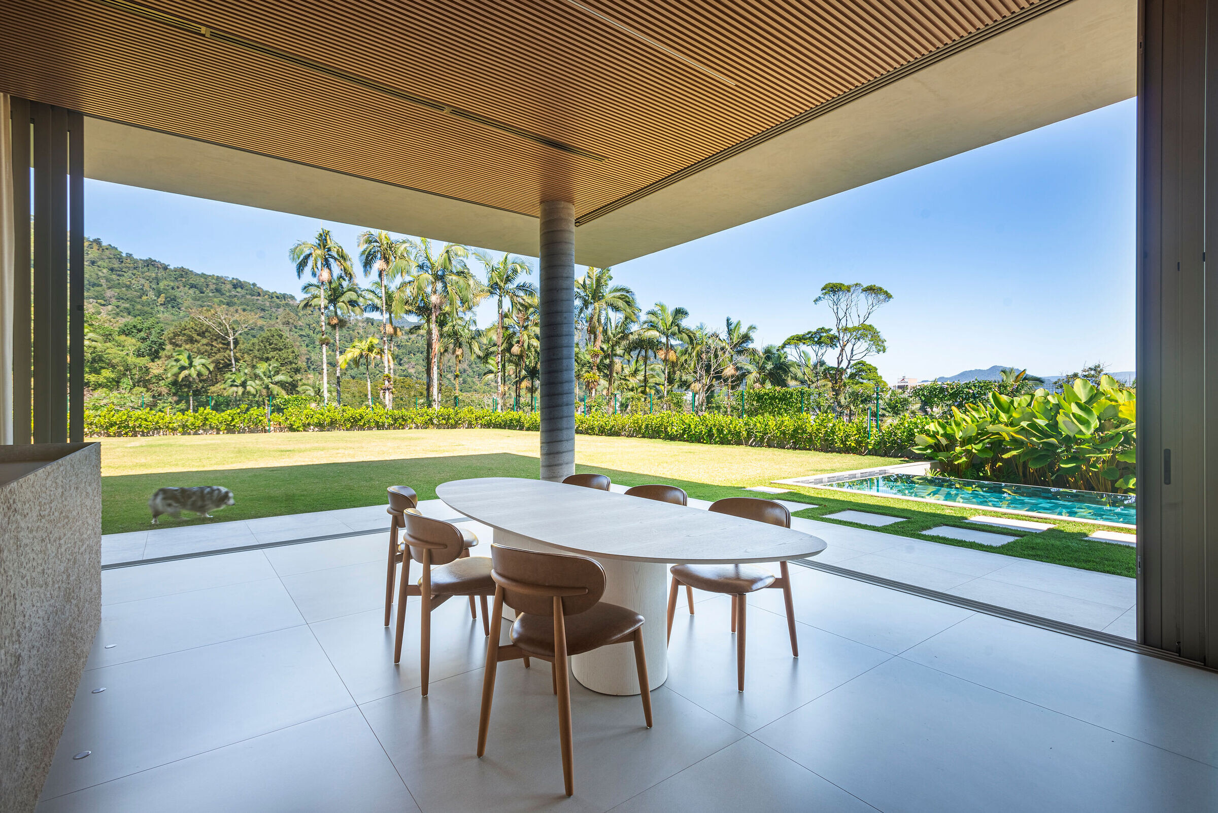 https://archello.com/story/145414/attachments/photos-videos/17 photo_credit Alexandre Zelinski