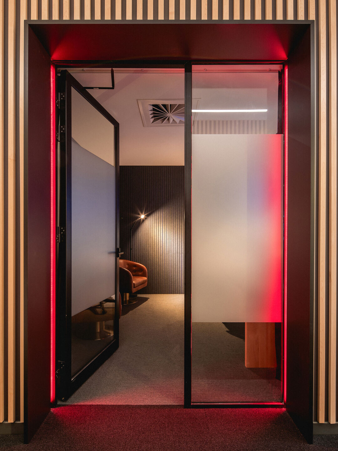 https://archello.com/story/145434/attachments/photos-videos/17