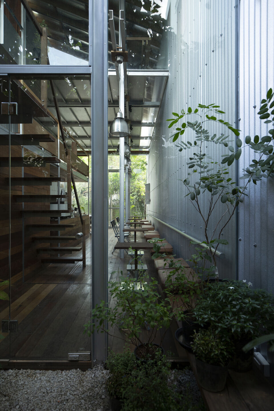 https://archello.com/story/145451/attachments/photos-videos/11 photo_credit Ton That Hoang Anh