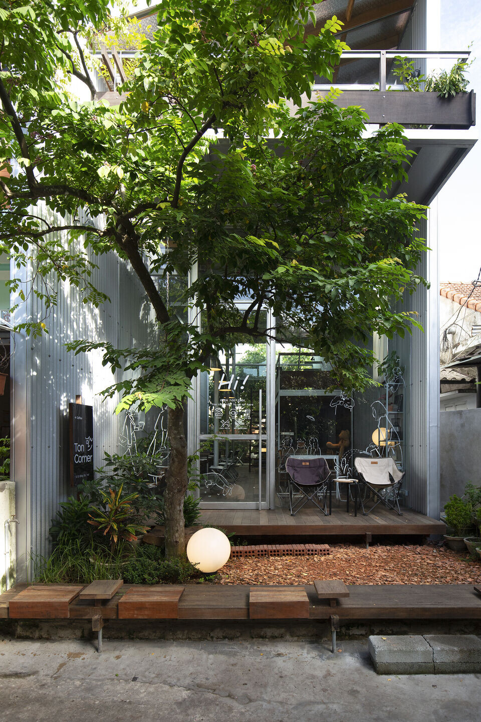 https://archello.com/story/145451/attachments/photos-videos/15 photo_credit Ton That Hoang Anh