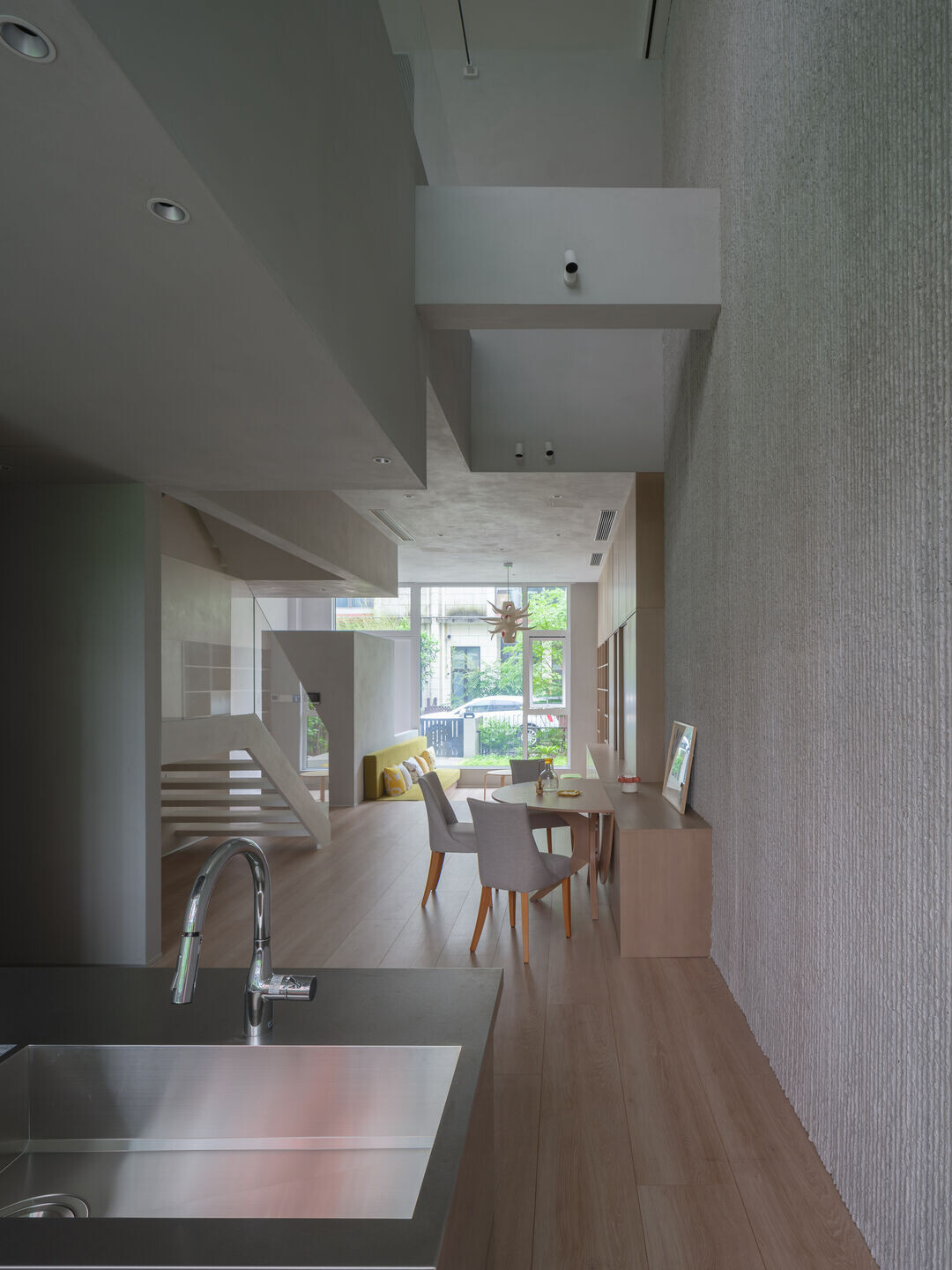 https://archello.com/story/145444/attachments/photos-videos/7 photo_credit Zhu Runzi