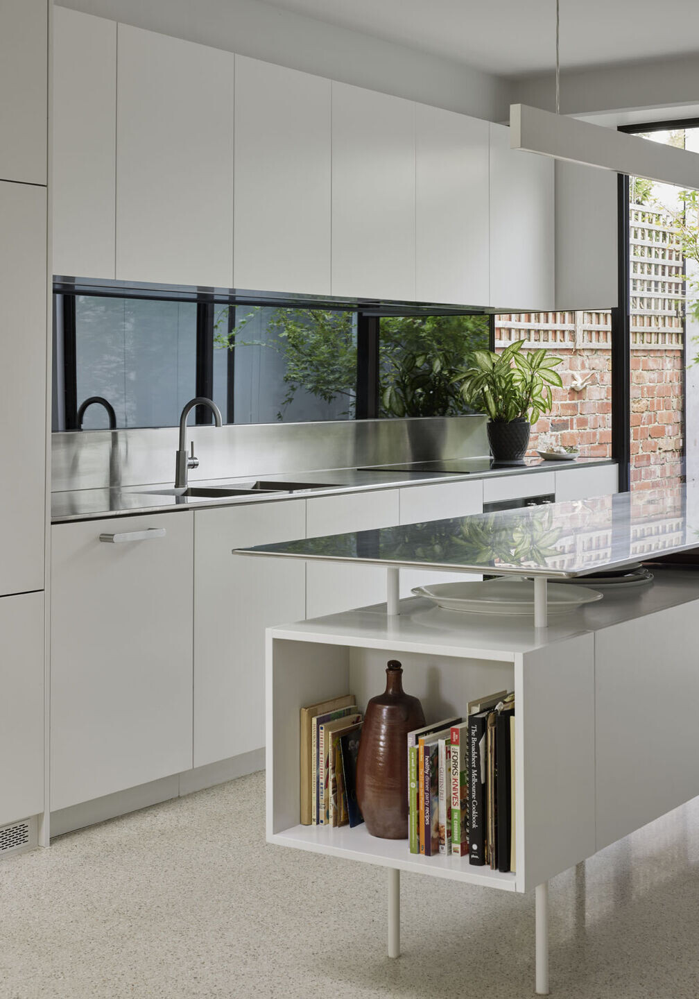 https://archello.com/story/145570/attachments/photos-videos/20 photo_credit Tess Kelly