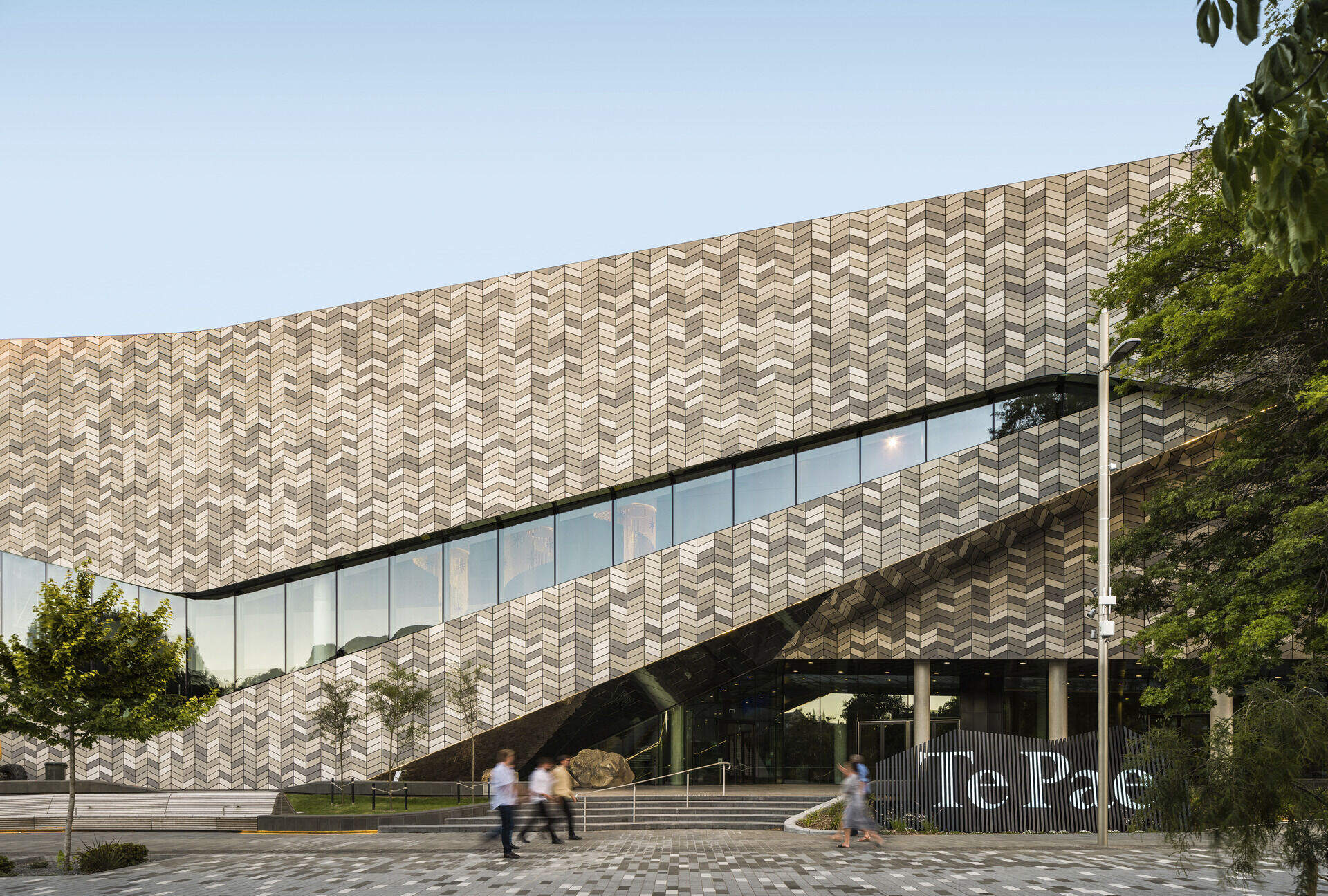 https://archello.com/story/145536/attachments/photos-videos/1 photo_credit Dennis Radermacher