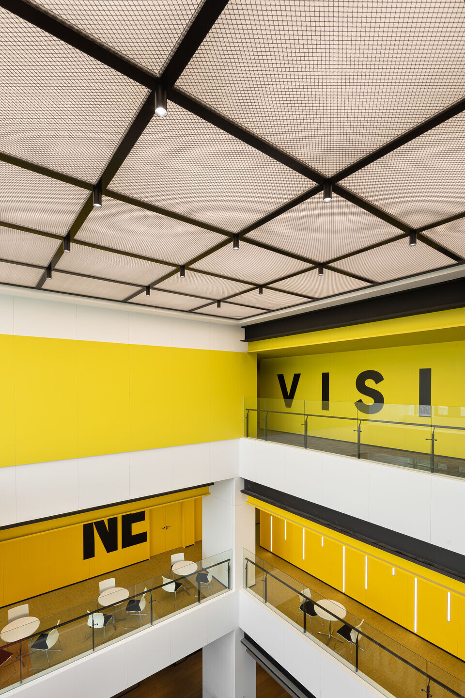 https://archello.com/story/145640/attachments/photos-videos/8 photo_credit D&E Design