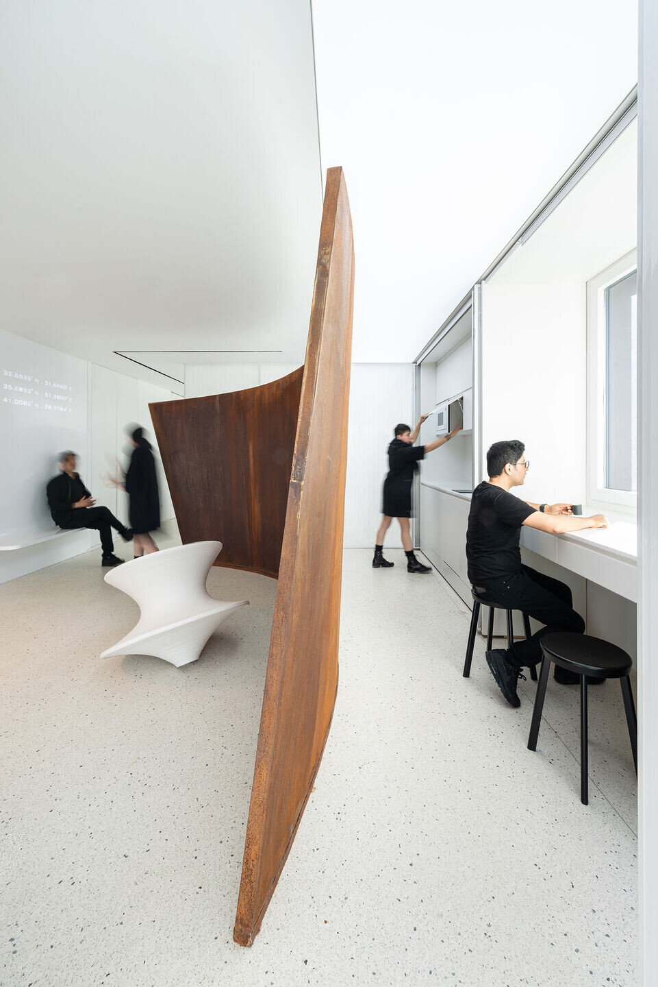 https://archello.com/story/145654/attachments/photos-videos/7 photo_credit Rooydaad Architects
