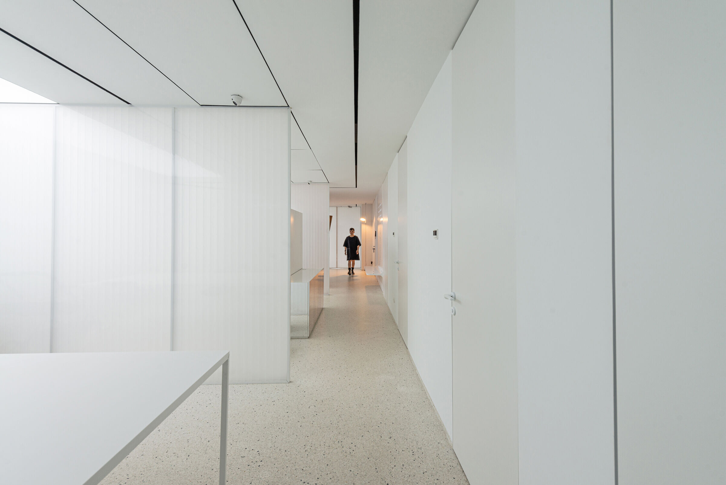 https://archello.com/story/145654/attachments/photos-videos/10 photo_credit Rooydaad Architects