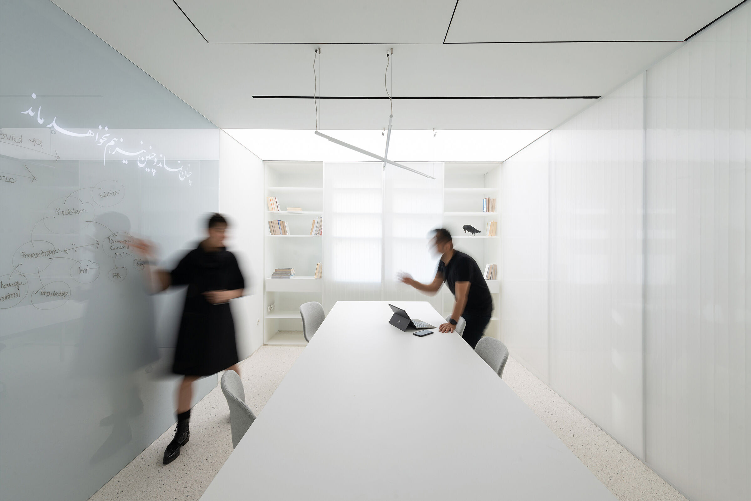 https://archello.com/story/145654/attachments/photos-videos/11 photo_credit Rooydaad Architects