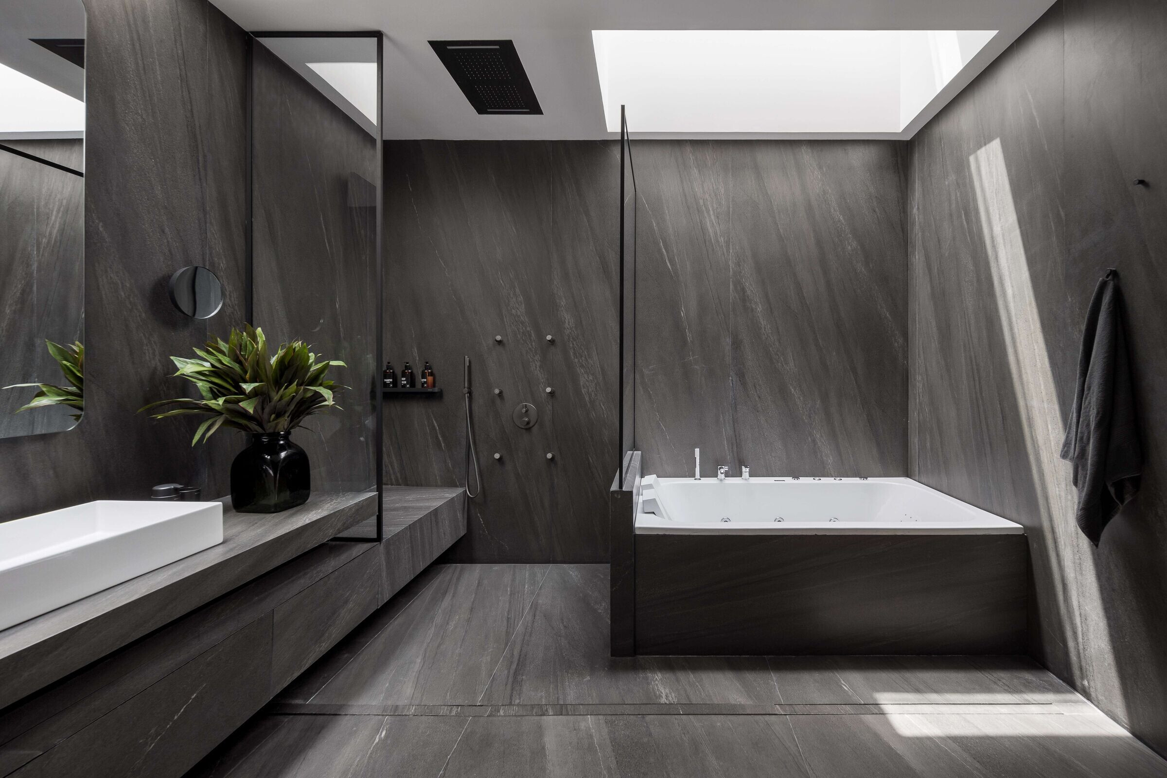 https://archello.com/story/145694/attachments/photos-videos/14 photo_credit Navid Atrvash