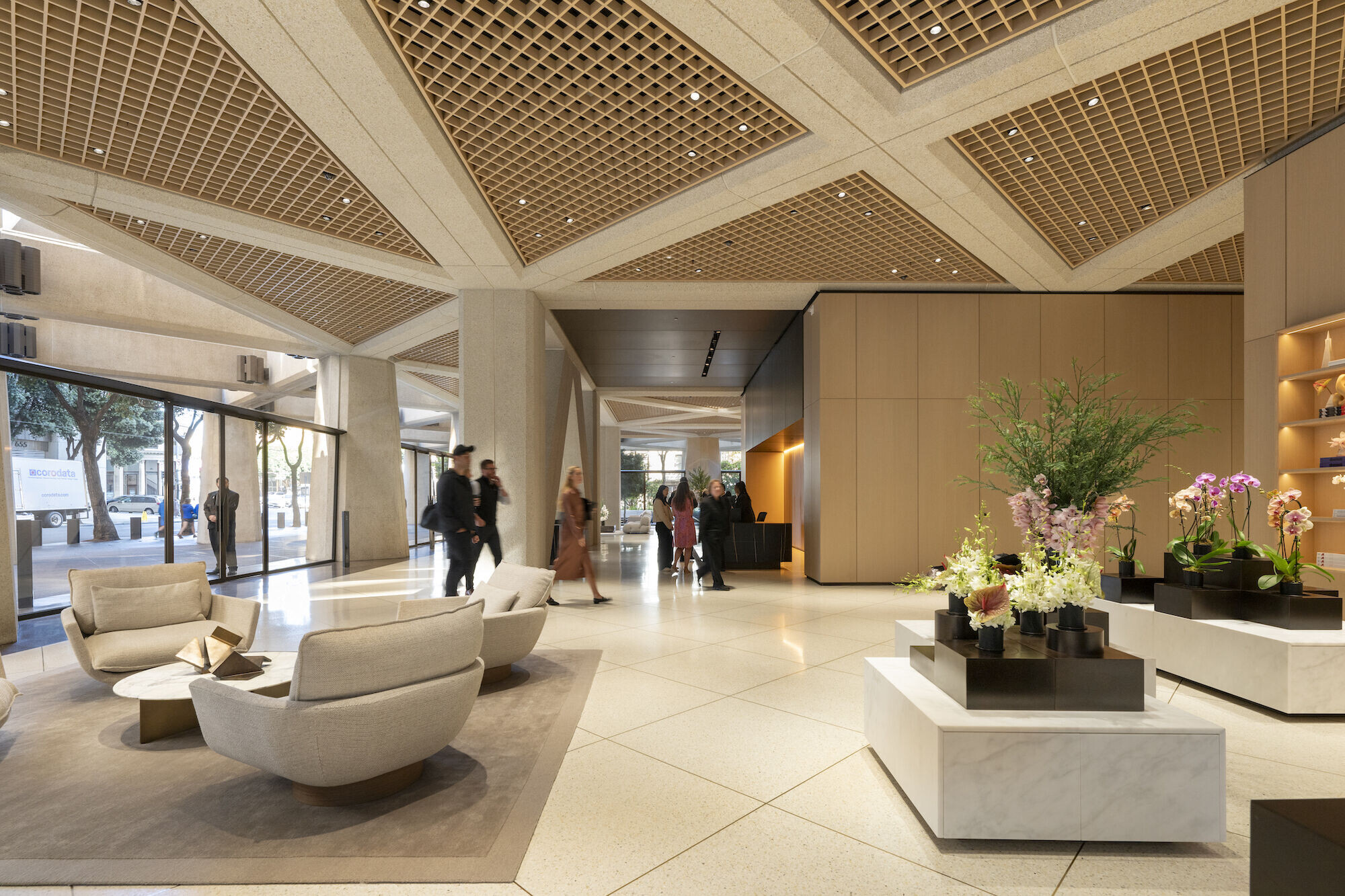 https://archello.com/story/145747/attachments/photos-videos/5 photo_credit Nigel Young / Foster + Partners