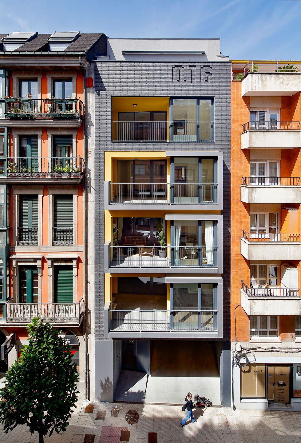 https://archello.com/story/145802/attachments/photos-videos/3 photo_credit Iván Morán
