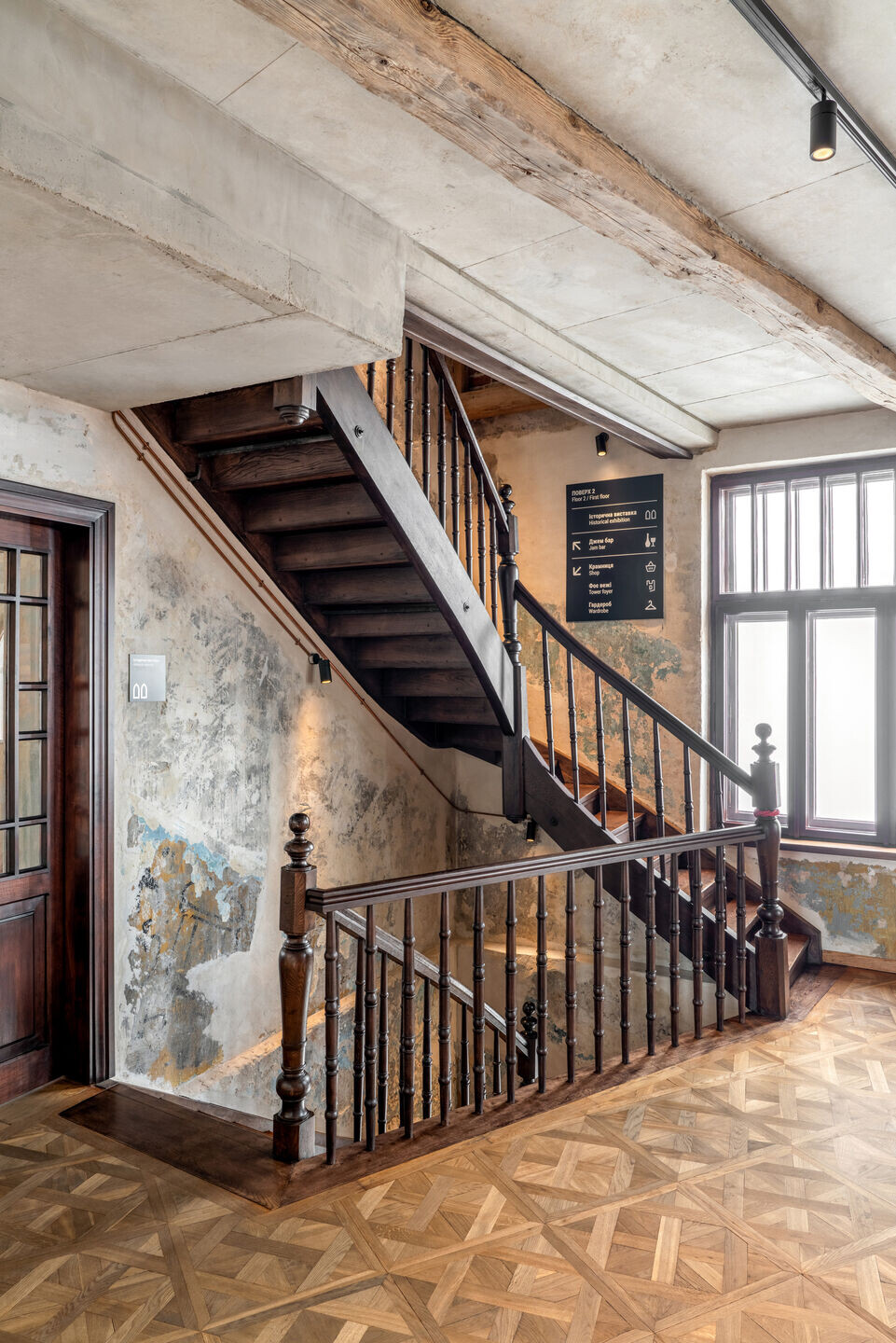 https://archello.com/story/145871/attachments/photos-videos/58 photo_credit Andriy Bezuglov