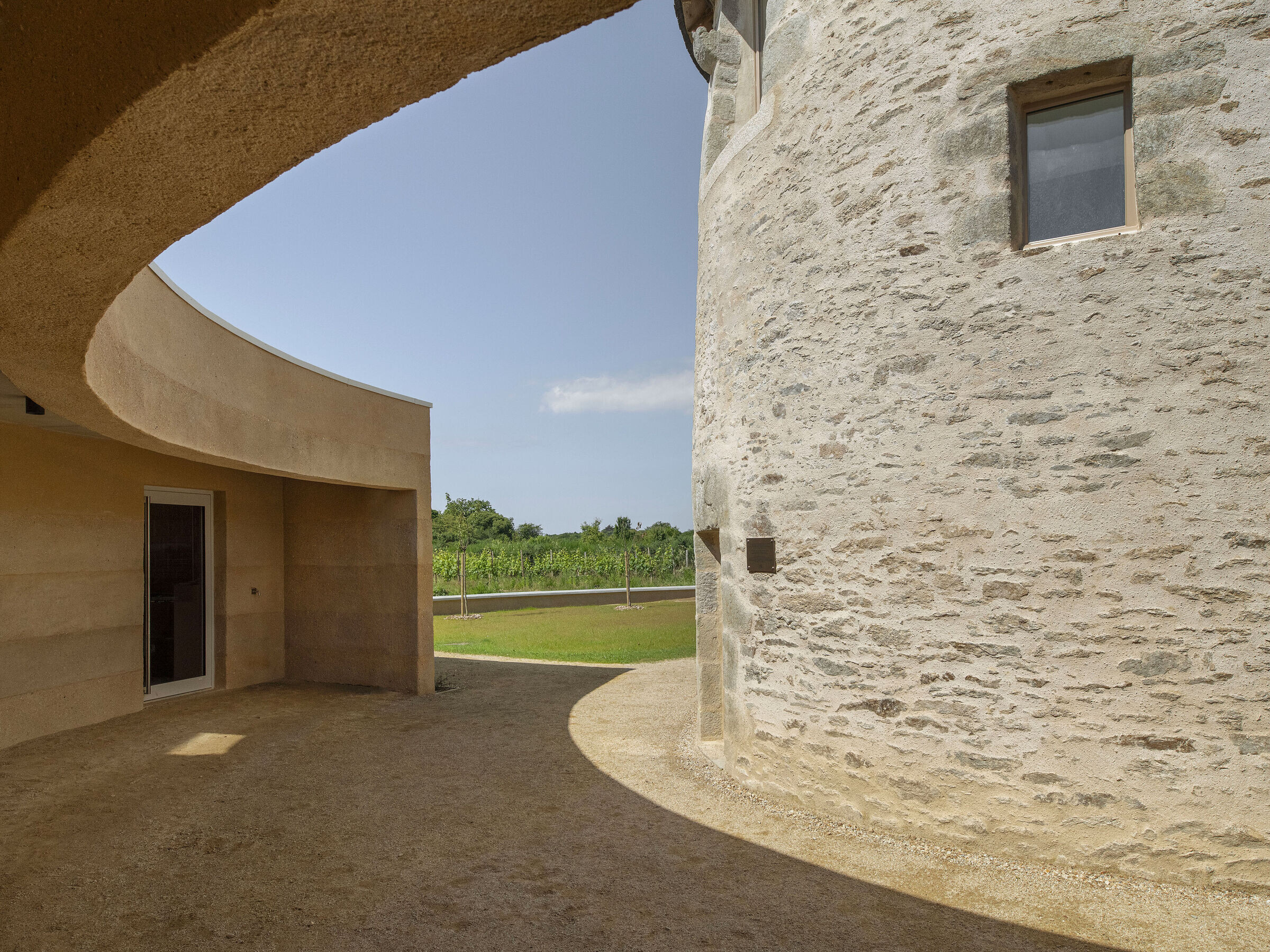 https://archello.com/story/145925/attachments/photos-videos/9 photo_credit Guillaume Amat