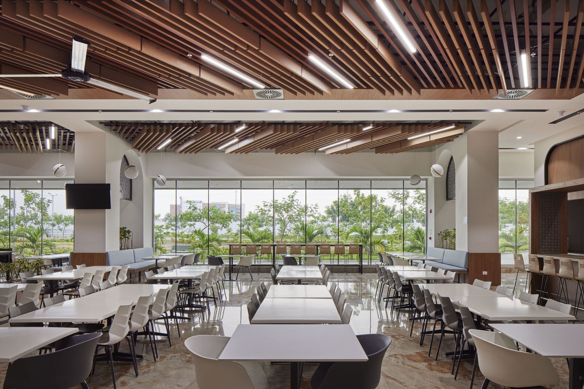https://archello.com/story/145904/attachments/photos-videos/6 photo_credit Paul Raftery