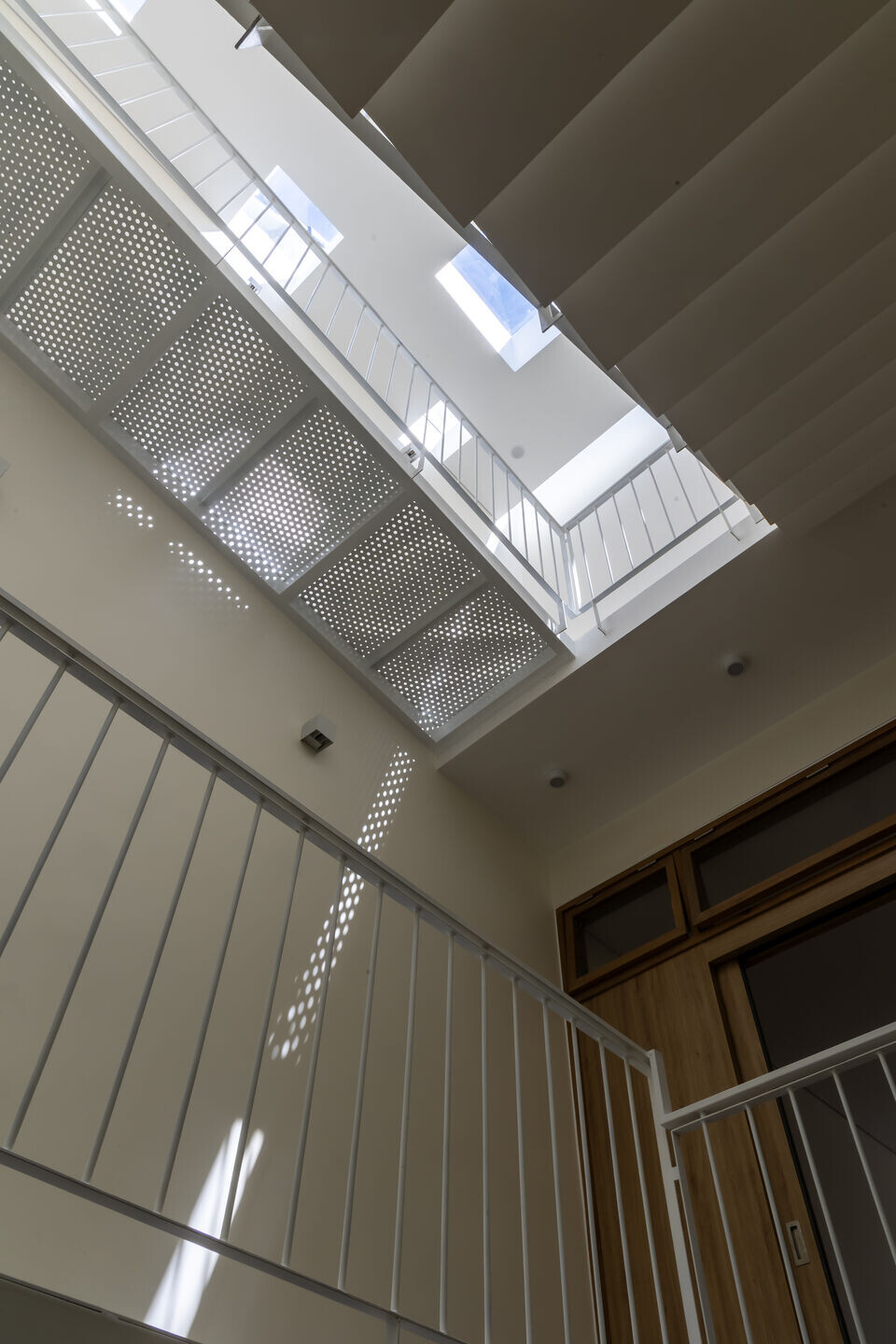 https://archello.com/story/145962/attachments/renders/7 photo_credit Paul Phan