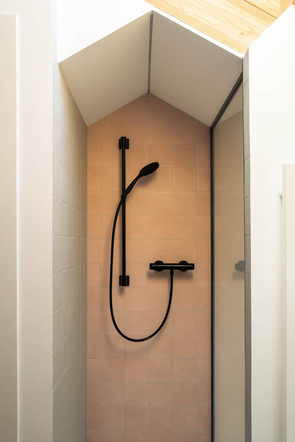 https://archello.com/story/146000/attachments/photos-videos/14 photo_credit Ph. Ramona Balaban