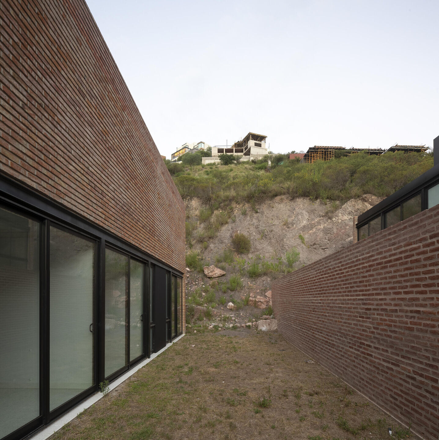 https://archello.com/story/146029/attachments/photos-videos/6 photo_credit Javier Agustin Rojas