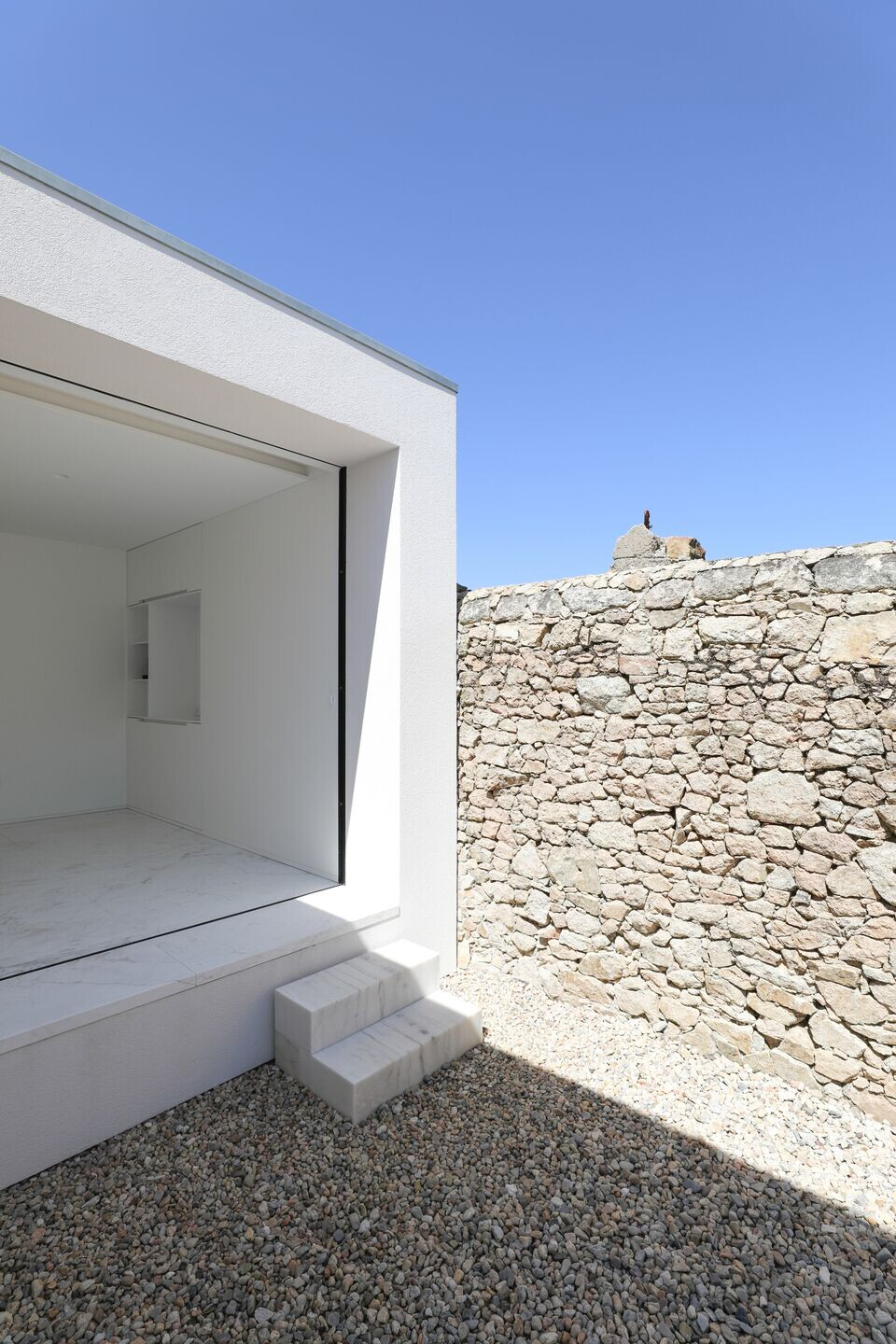 https://archello.com/story/146065/attachments/photos-videos/9 photo_credit Raulino Silva