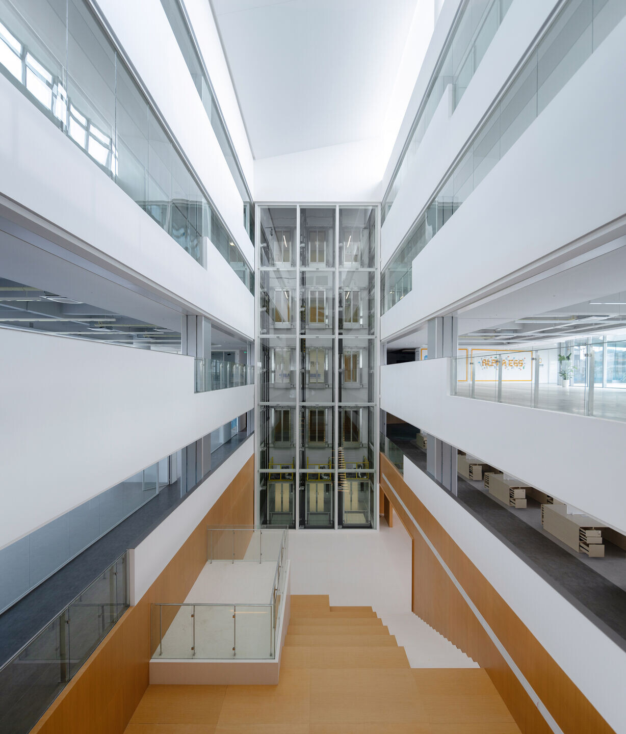 https://archello.com/story/146104/attachments/photos-videos/35 photo_credit line+